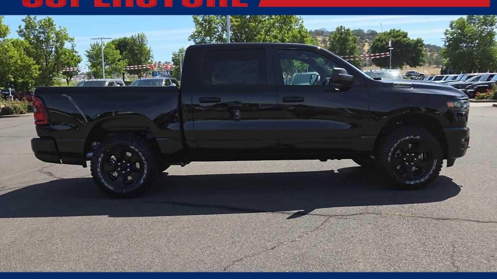 Thumbnail: 2026 RAM 1500 - 9