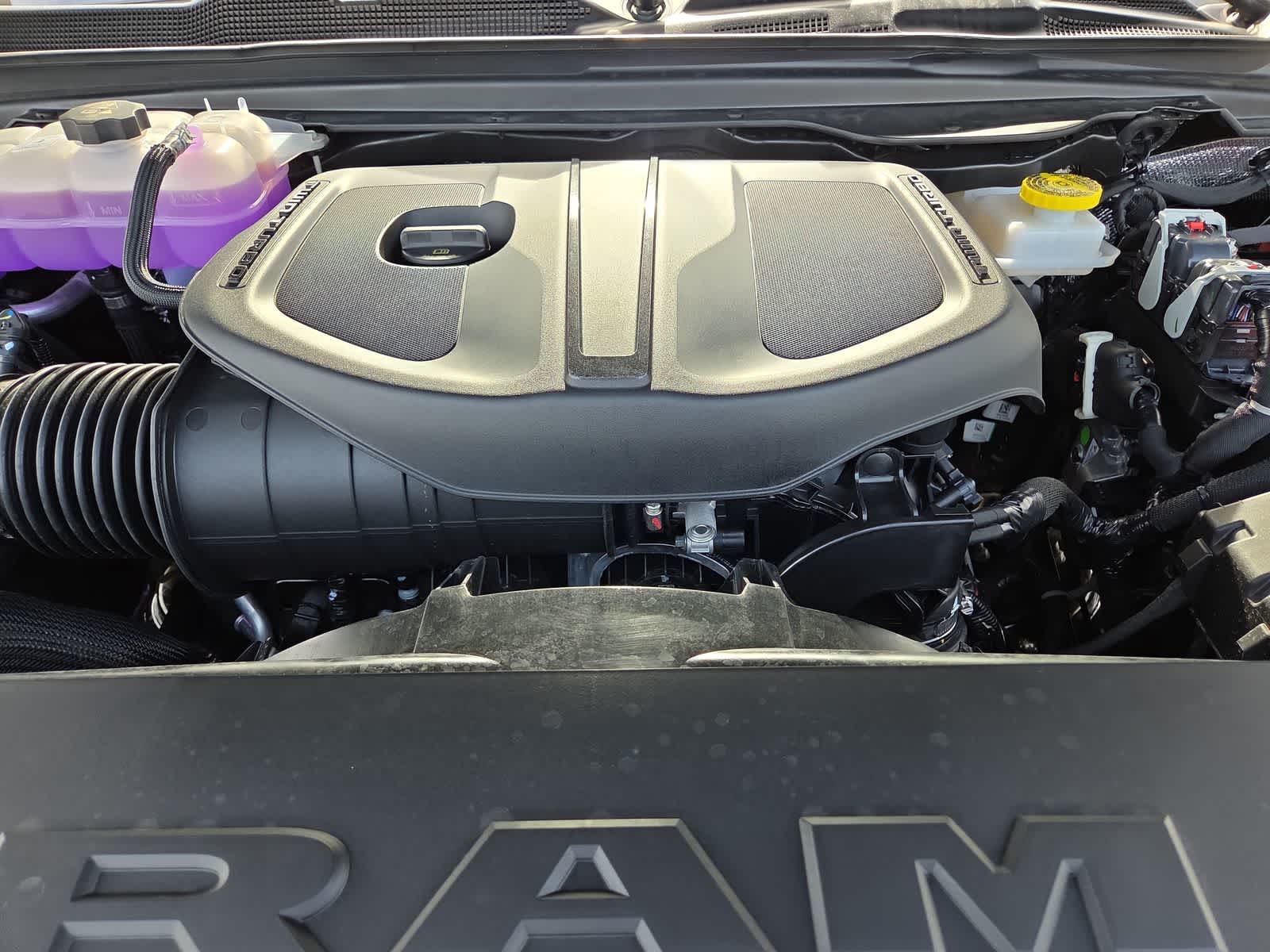 Thumbnail: 2026 RAM 1500 - 17