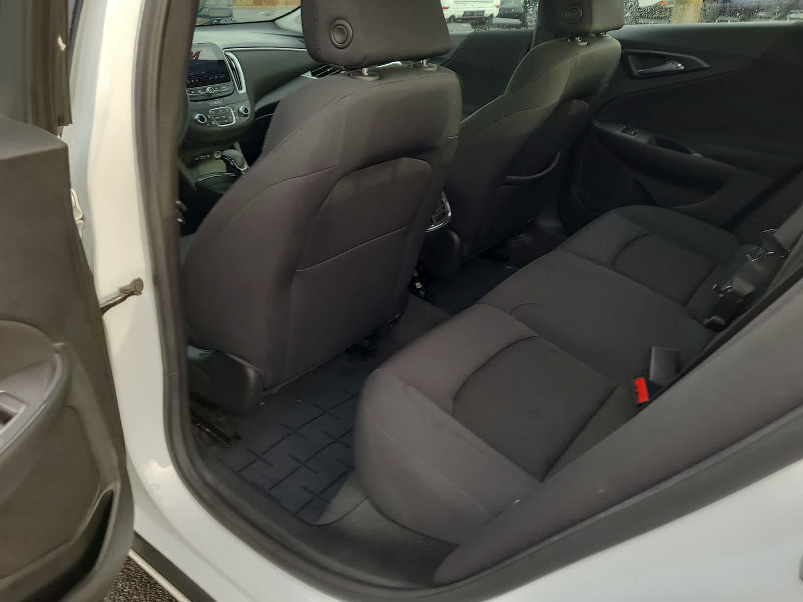 Thumbnail: 2023 Chevrolet Malibu - 20