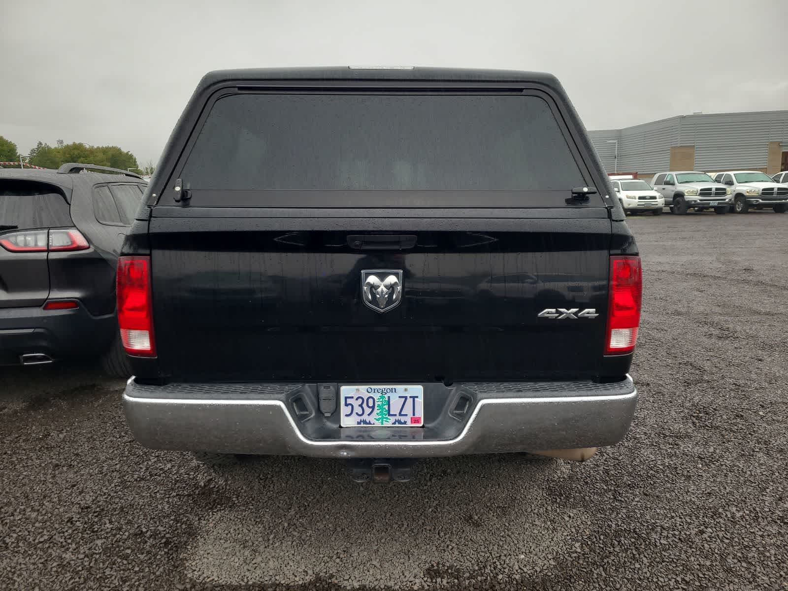 Thumbnail: 2019 RAM 1500 Classic - 4