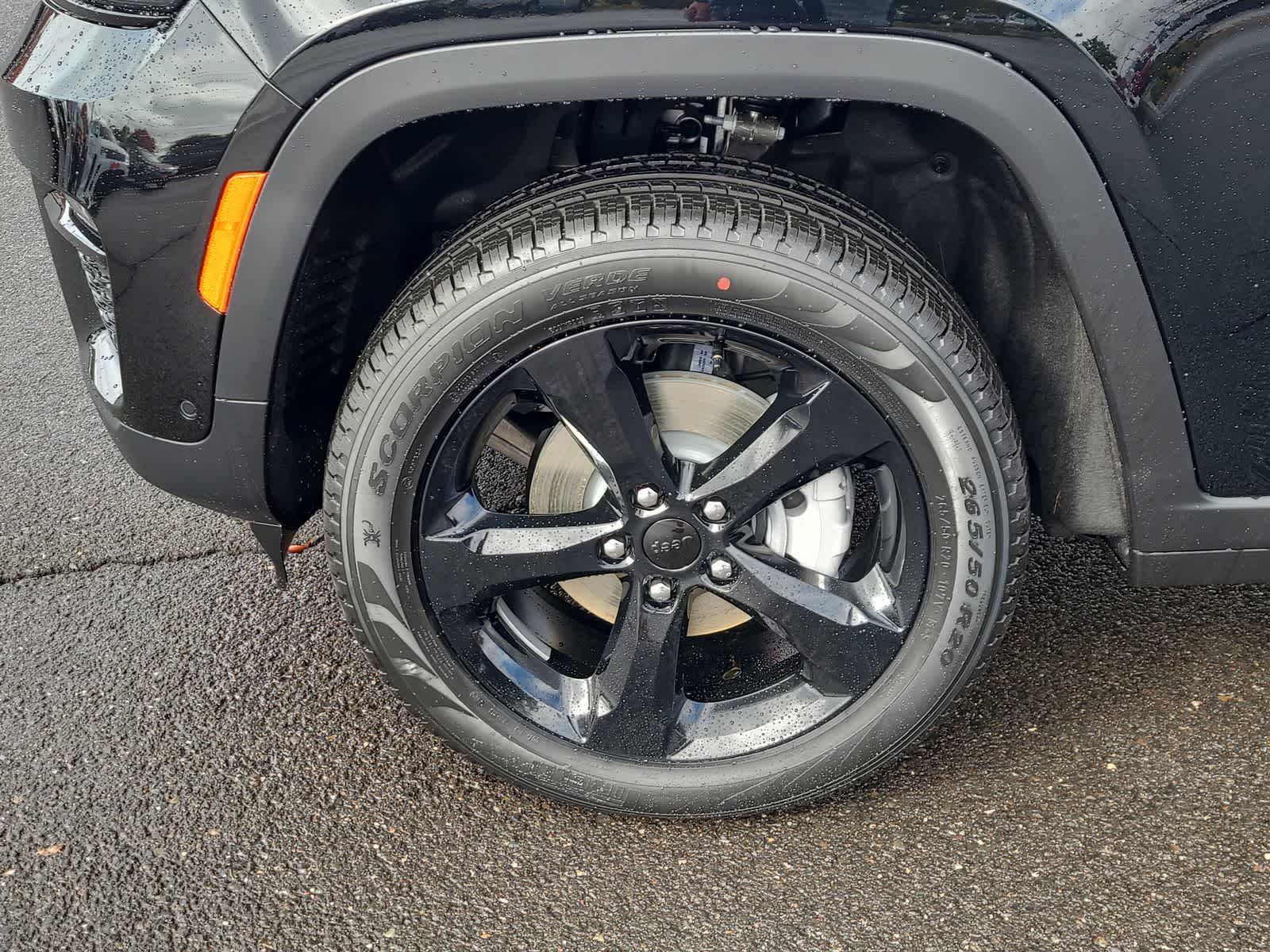 Thumbnail: 2025 Jeep Grand Cherokee - 16