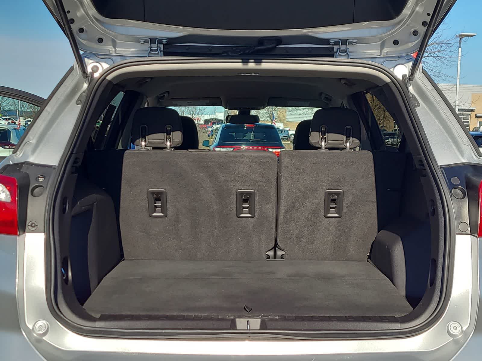 Thumbnail: 2018 Chevrolet Equinox - 27