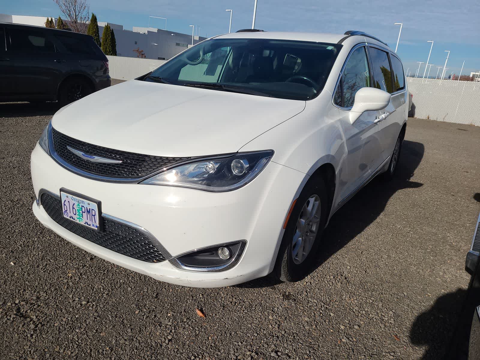 2020 Chrysler Pacifica Touring L