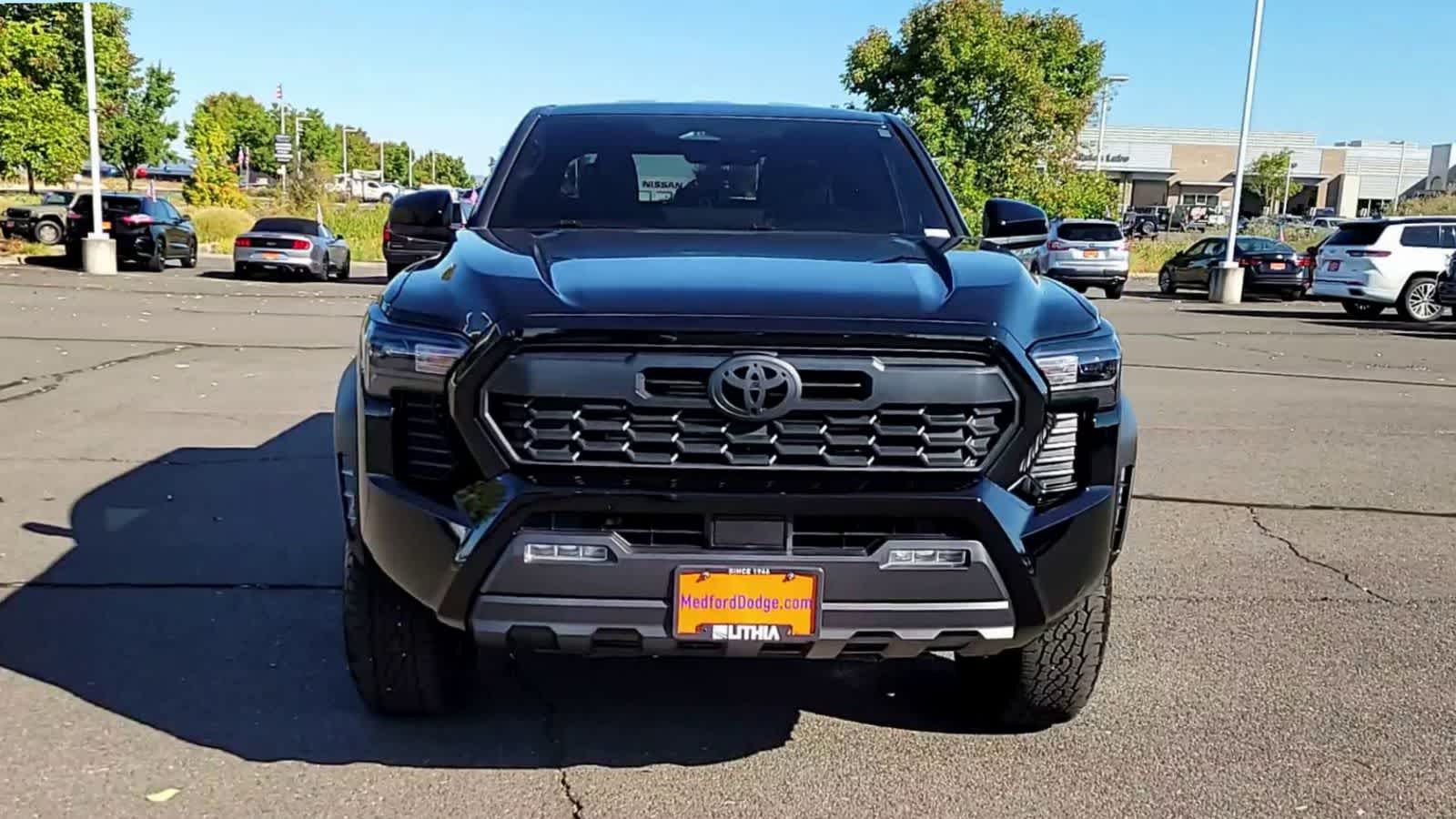 Thumbnail: 2024 Toyota Tacoma - 3