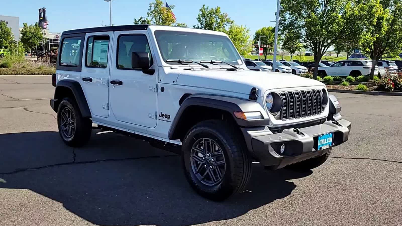 Thumbnail: 2026 Jeep Wrangler - 2