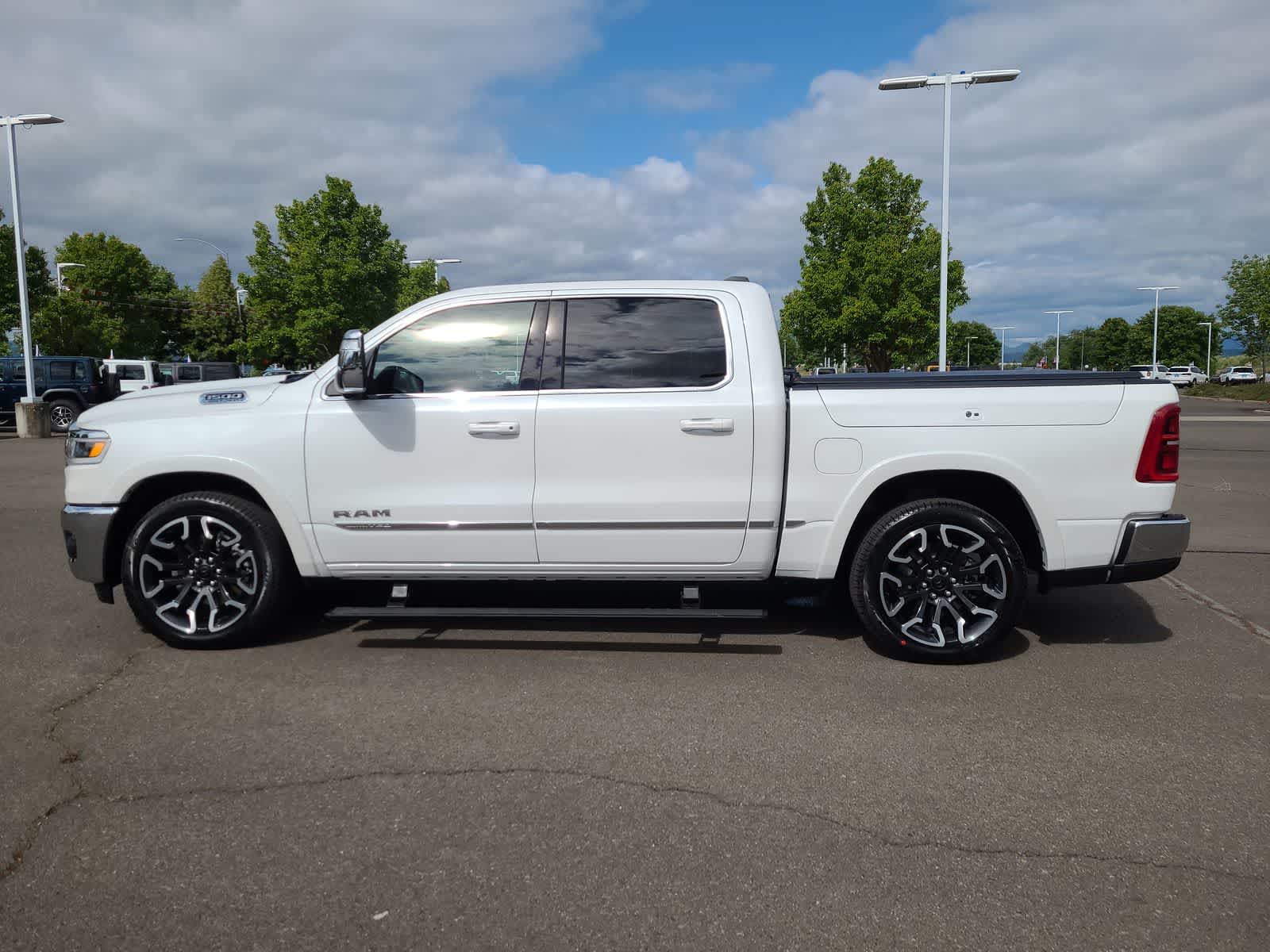 Thumbnail: 2025 RAM 1500 - 11