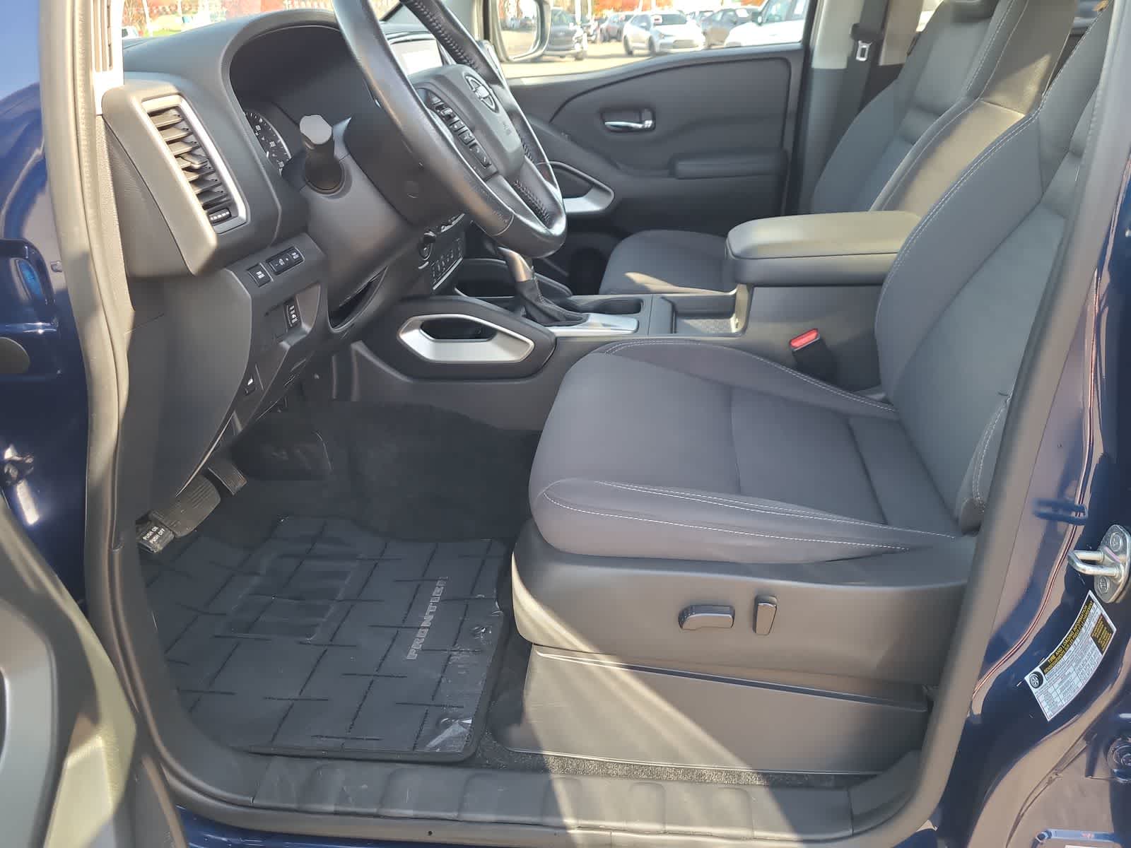 Thumbnail: 2023 Nissan Frontier - 19