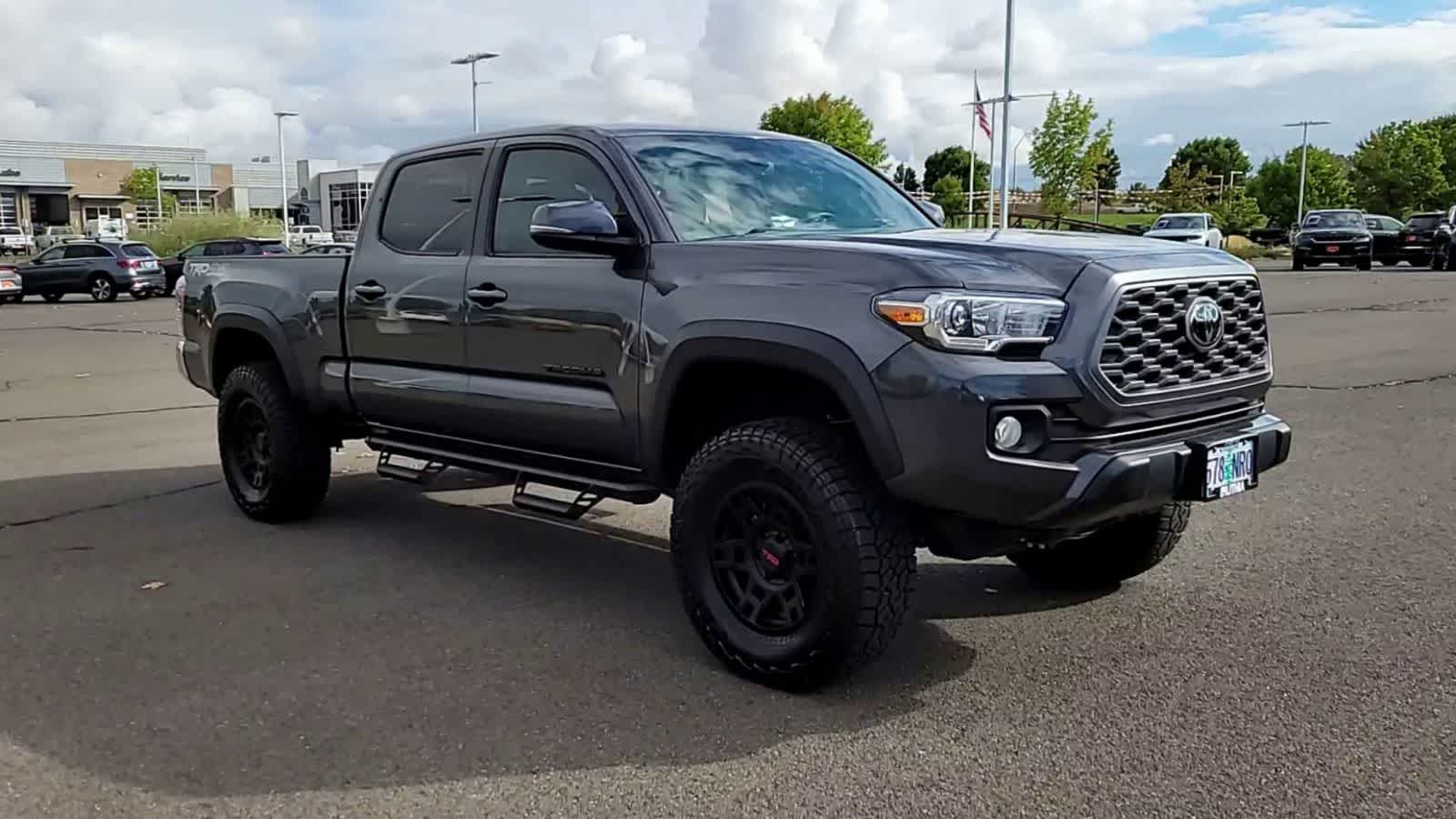 Used 2022 Toyota Tacoma TRD Off Road with VIN 3TMDZ5BN3NM132381 for sale in Medford, OR