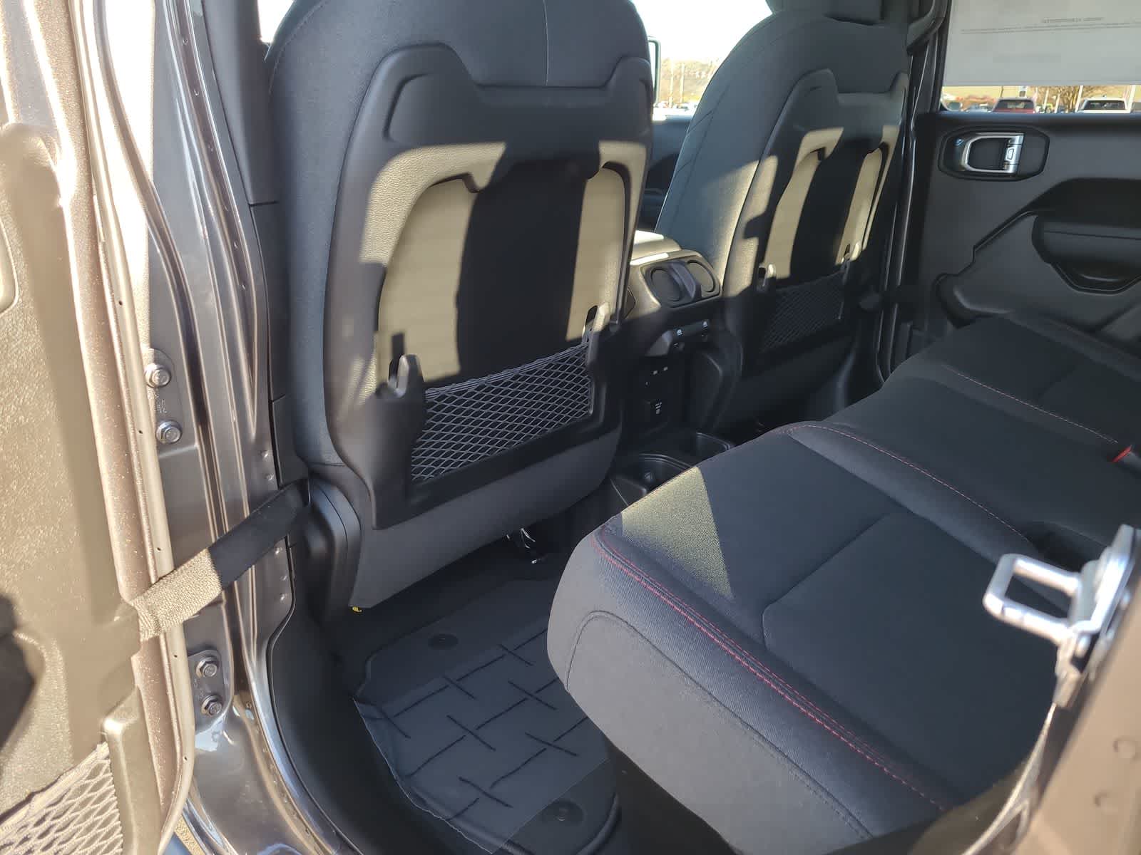 Thumbnail: 2026 Jeep Gladiator - 20