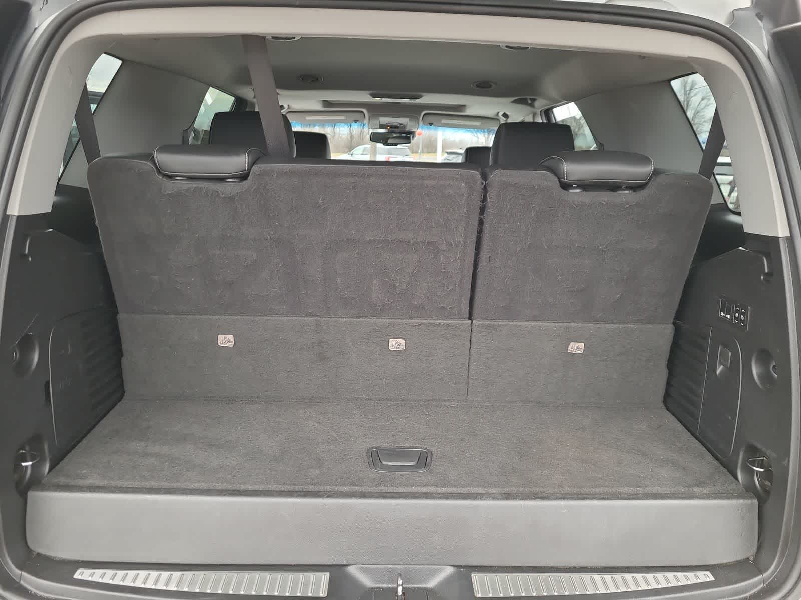 Thumbnail: 2020 GMC Yukon - 27