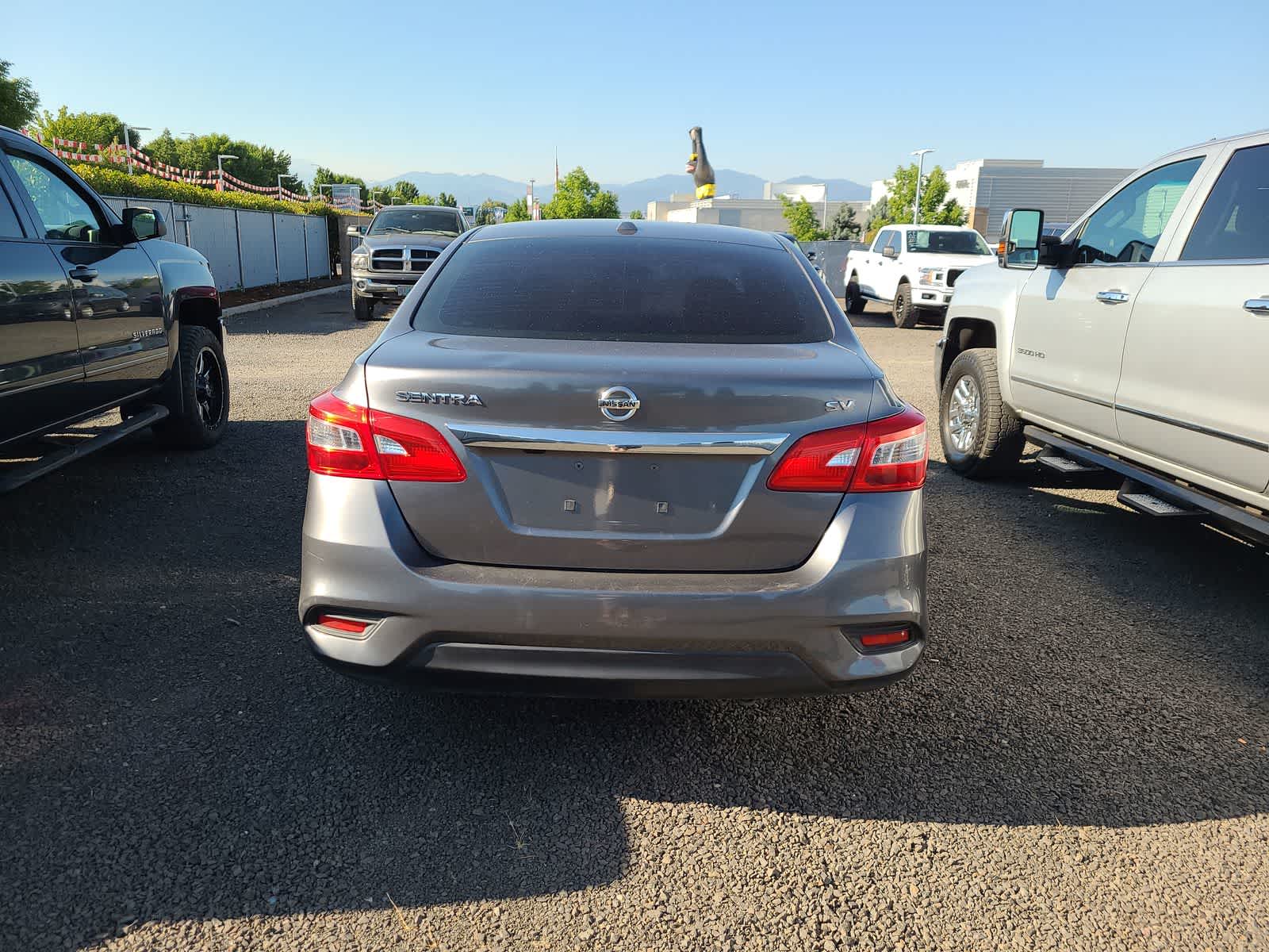 Thumbnail: 2019 Nissan Sentra - 4