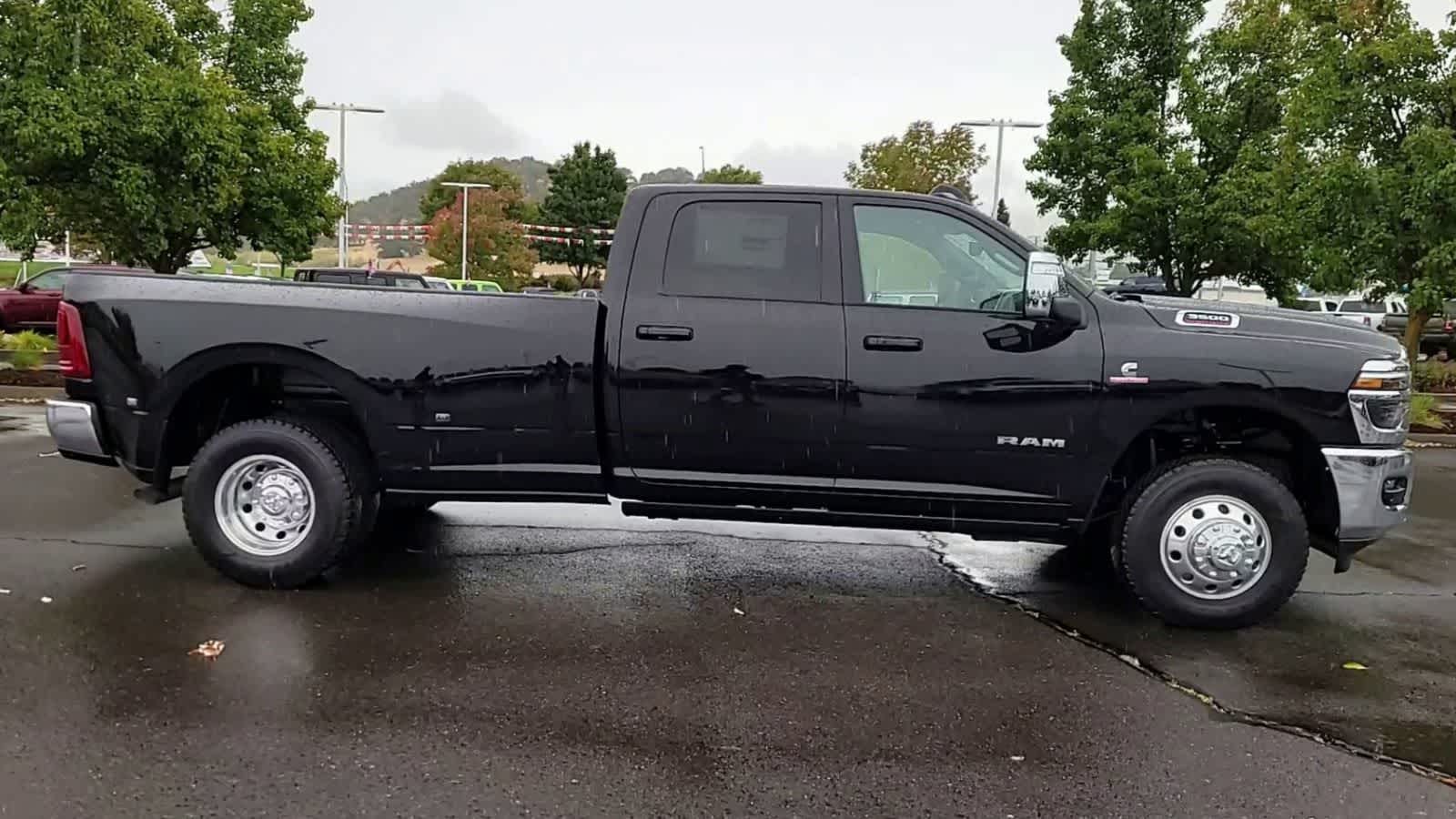 Thumbnail: 2026 RAM 3500 - 9