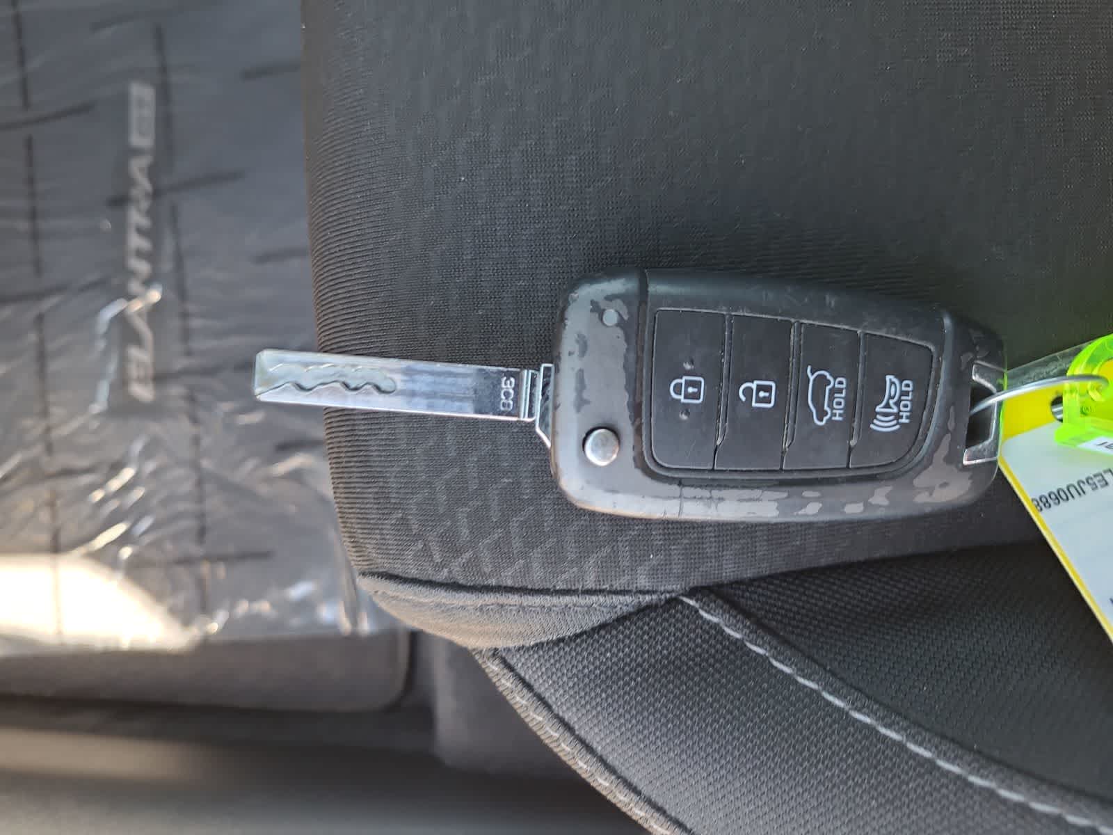 Thumbnail: 2018 Hyundai Elantra - 28