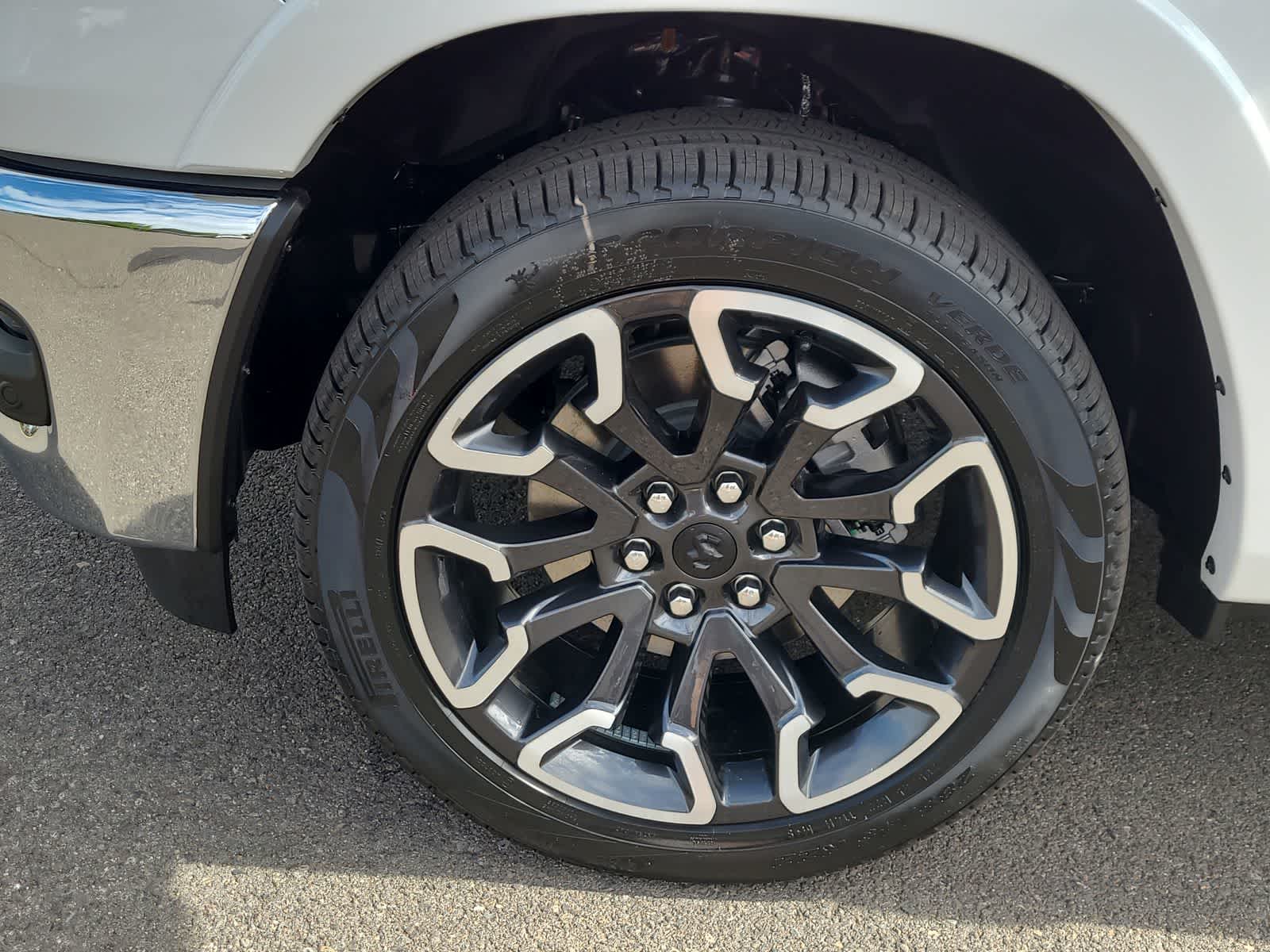 Thumbnail: 2025 RAM 1500 - 16