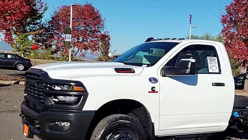 New 2026 Ram 3500 Chassis Cab 3500 TRADESMAN CHASSIS REGULAR CAB 4X4 60' CA Pickup