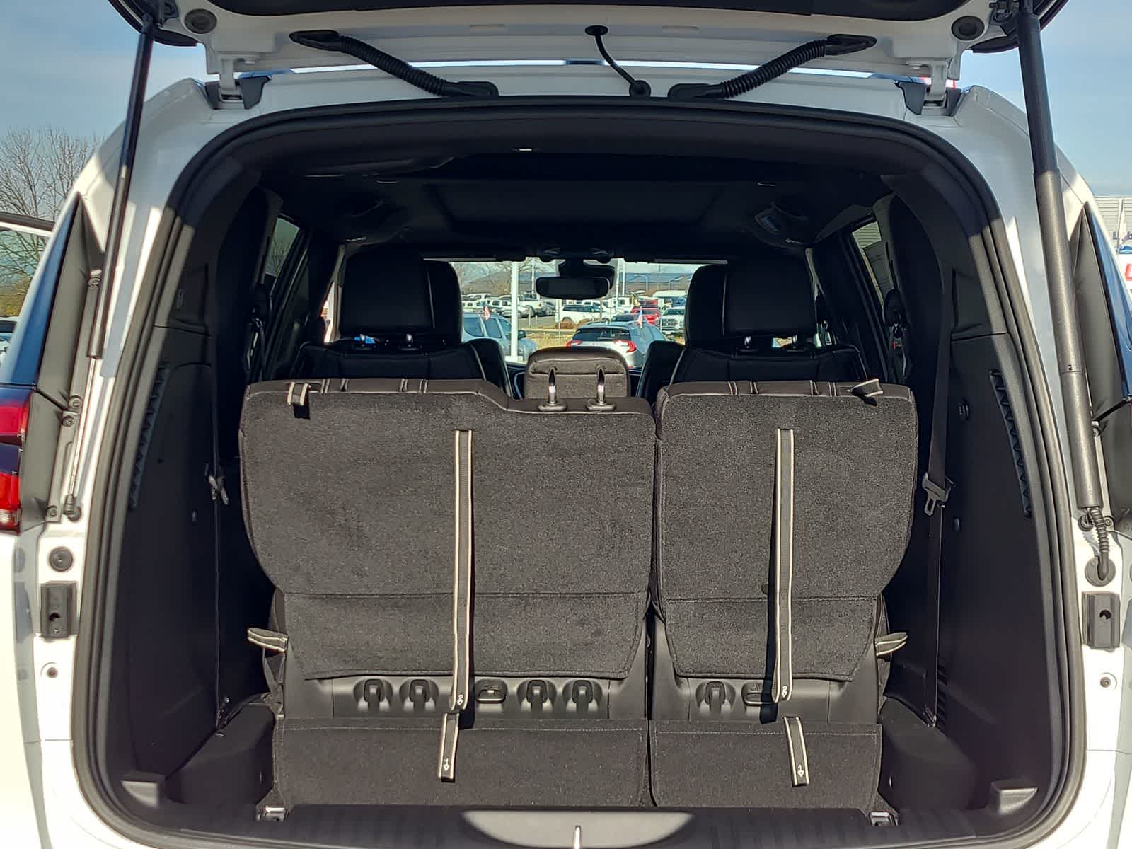 Thumbnail: 2026 Chrysler Pacifica - 27