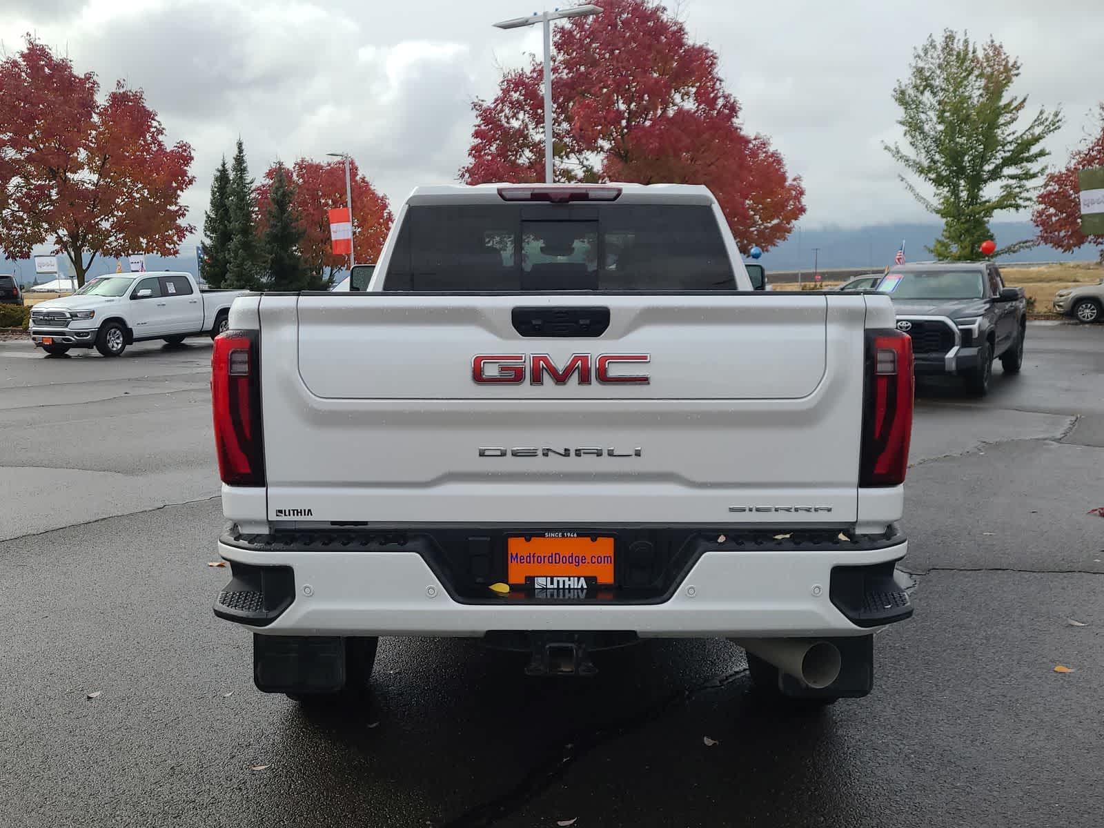 Thumbnail: 2024 GMC Sierra 3500 - 13