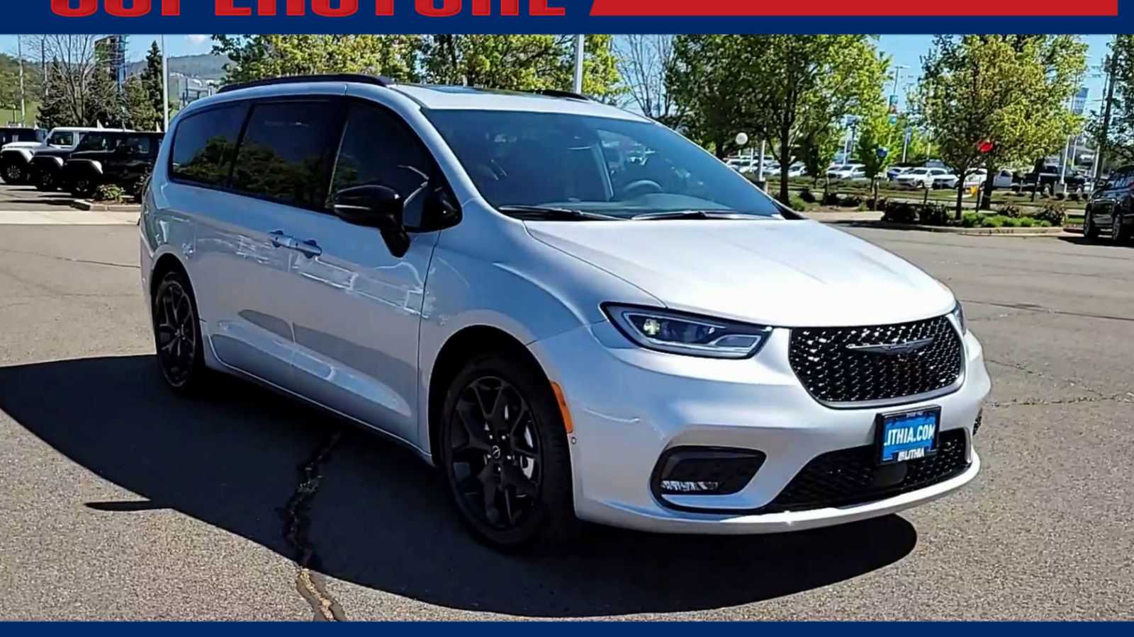 Thumbnail: 2026 Chrysler Pacifica - 2