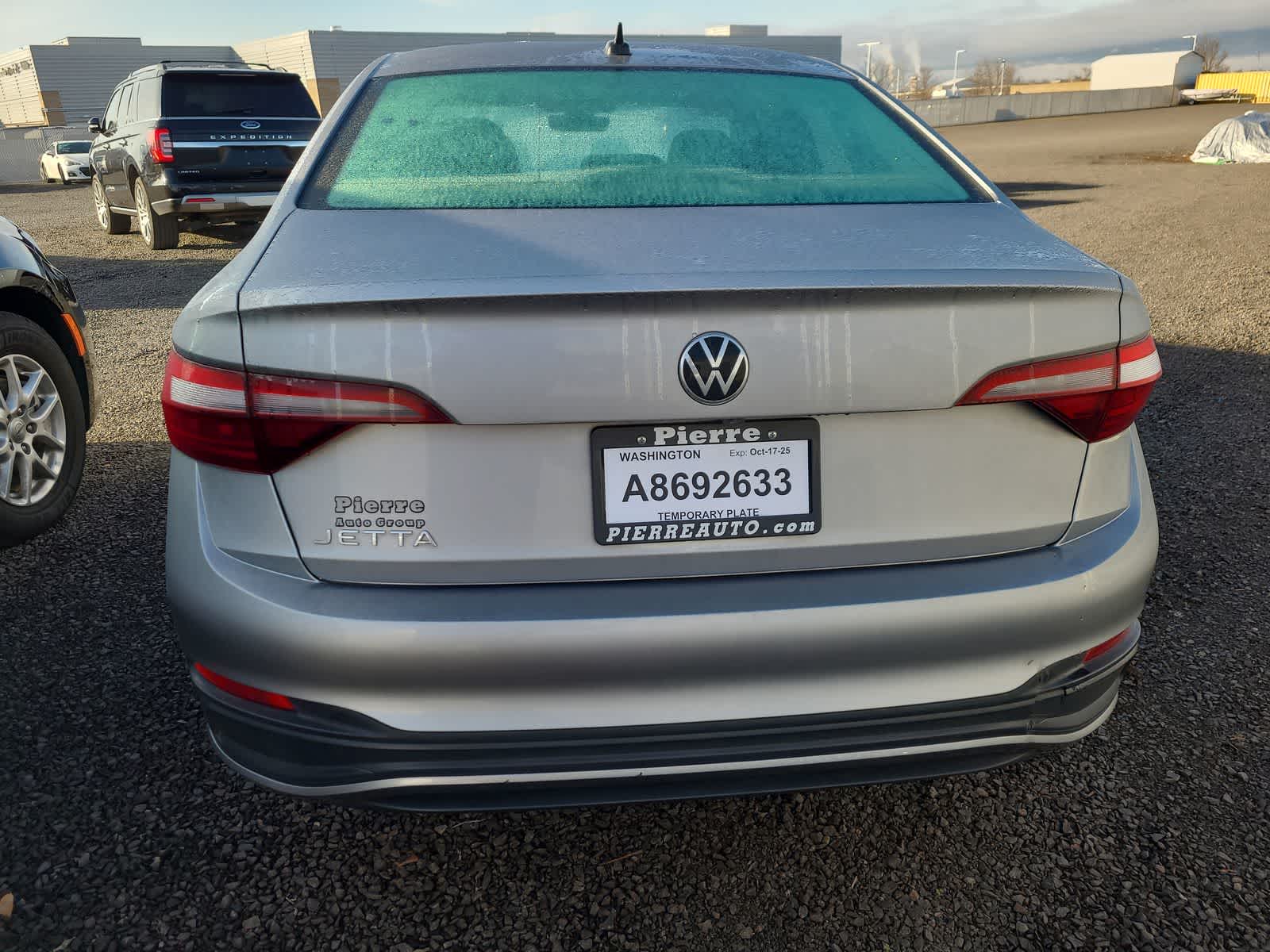 Thumbnail: 2024 Volkswagen Jetta - 4