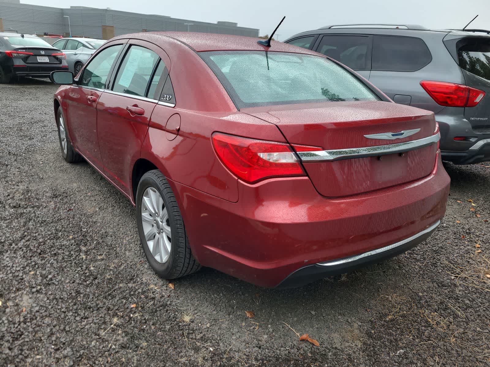 Thumbnail: 2014 Chrysler 200 - 3