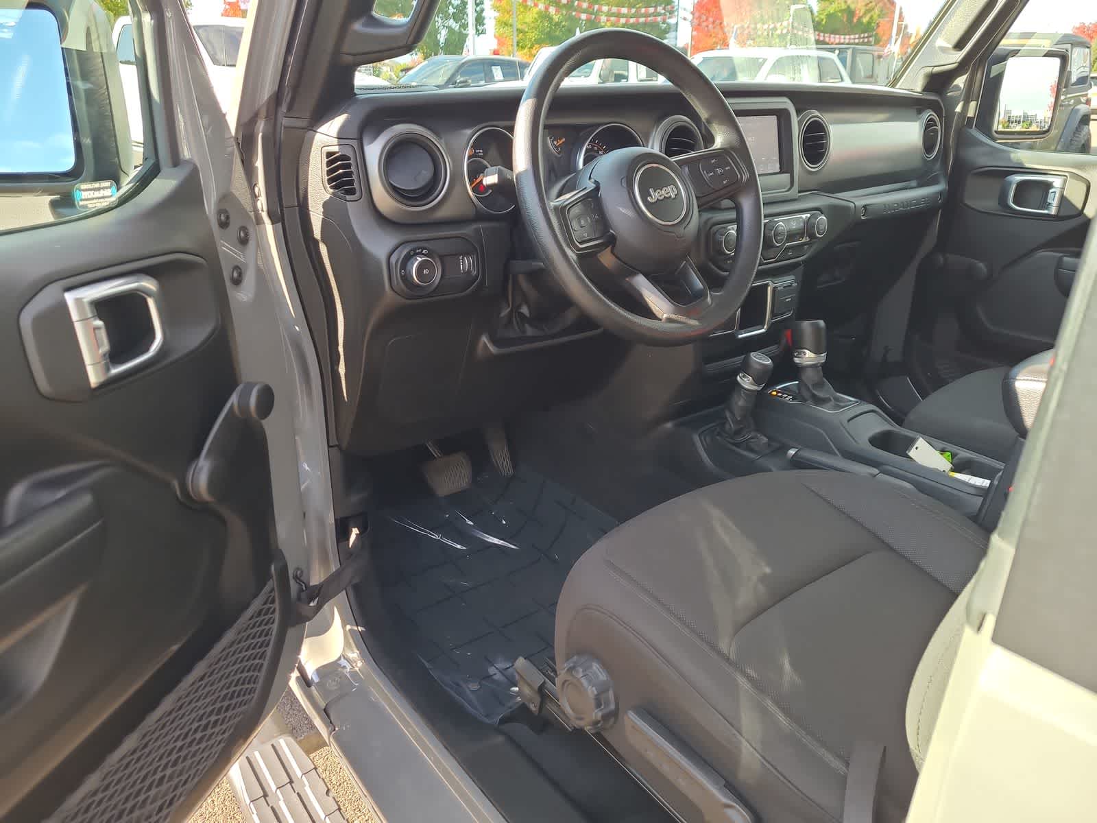 Thumbnail: 2023 Jeep Wrangler - 10