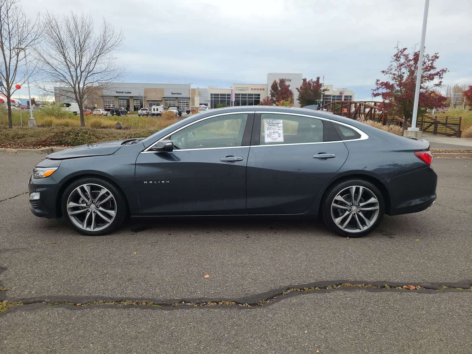 Thumbnail: 2020 Chevrolet Malibu - 11