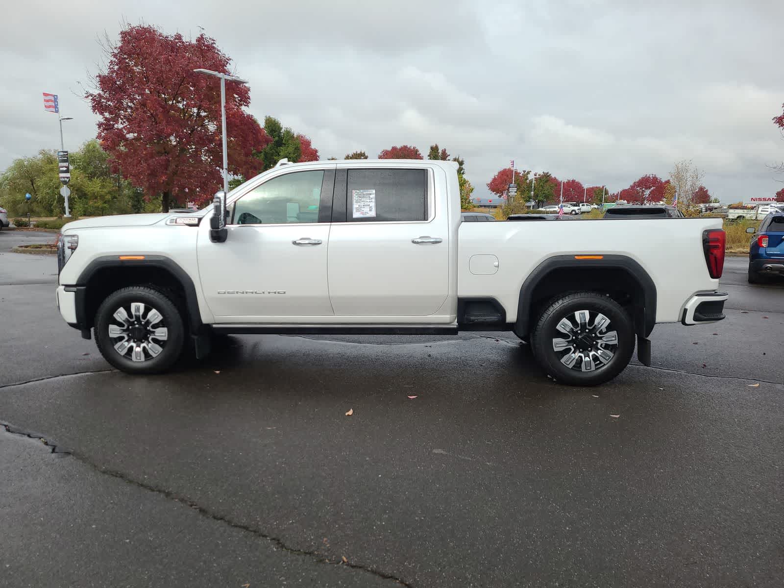 Thumbnail: 2024 GMC Sierra 3500 - 11