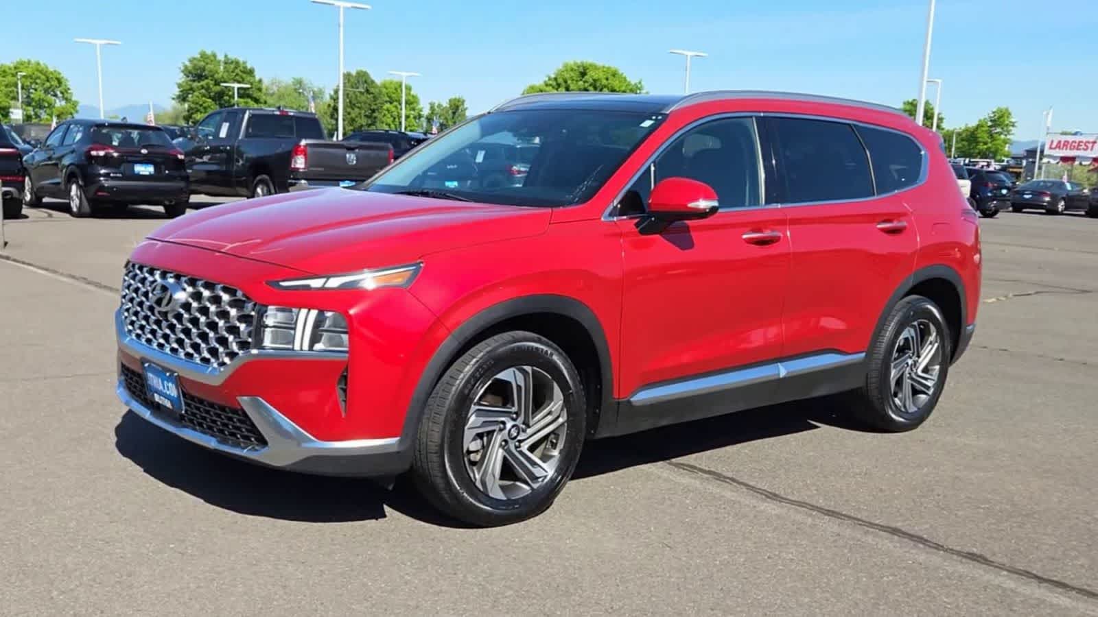 Thumbnail: 2023 Hyundai Santa Fe - 4