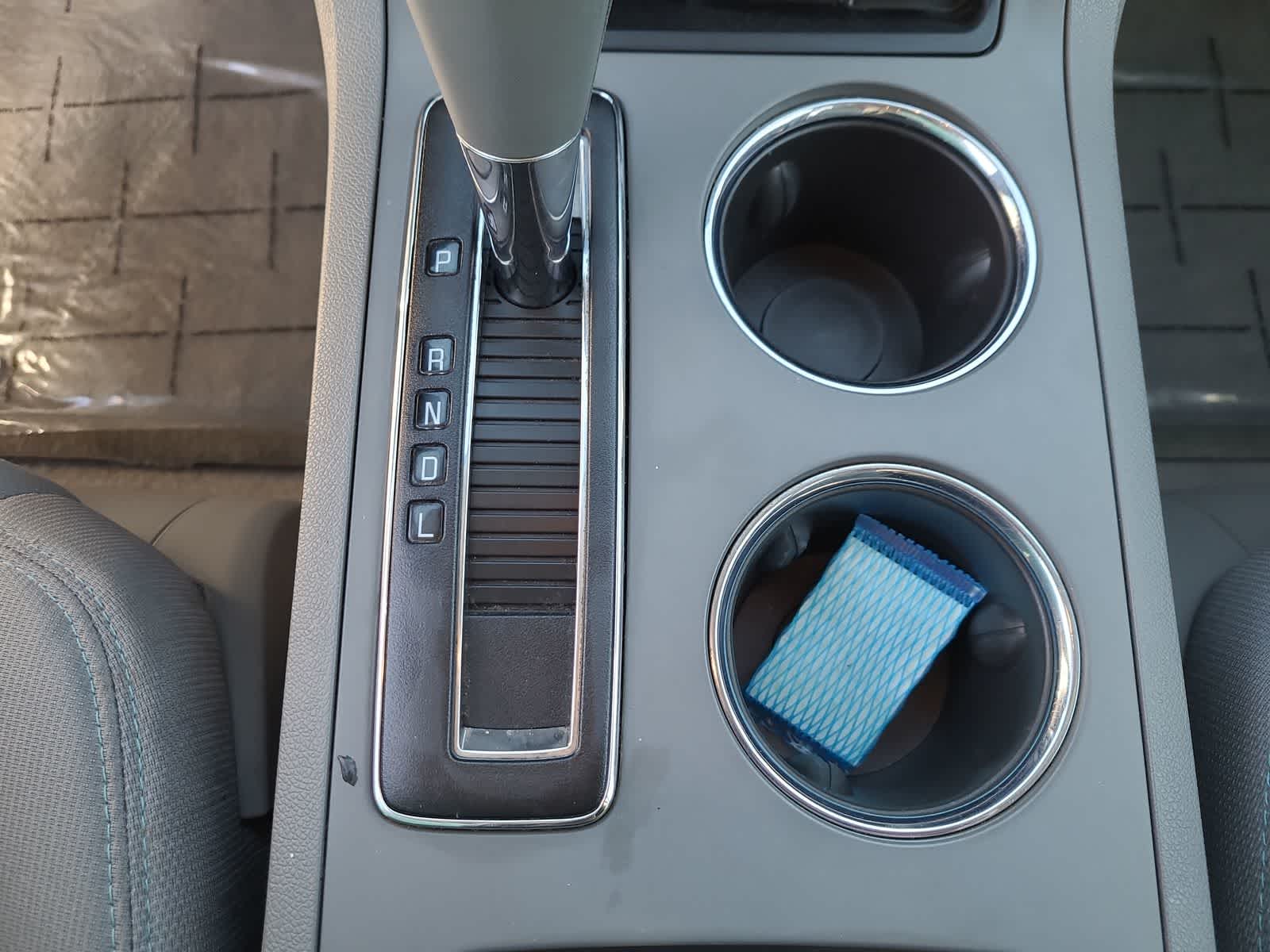 Thumbnail: 2015 Chevrolet Traverse - 25