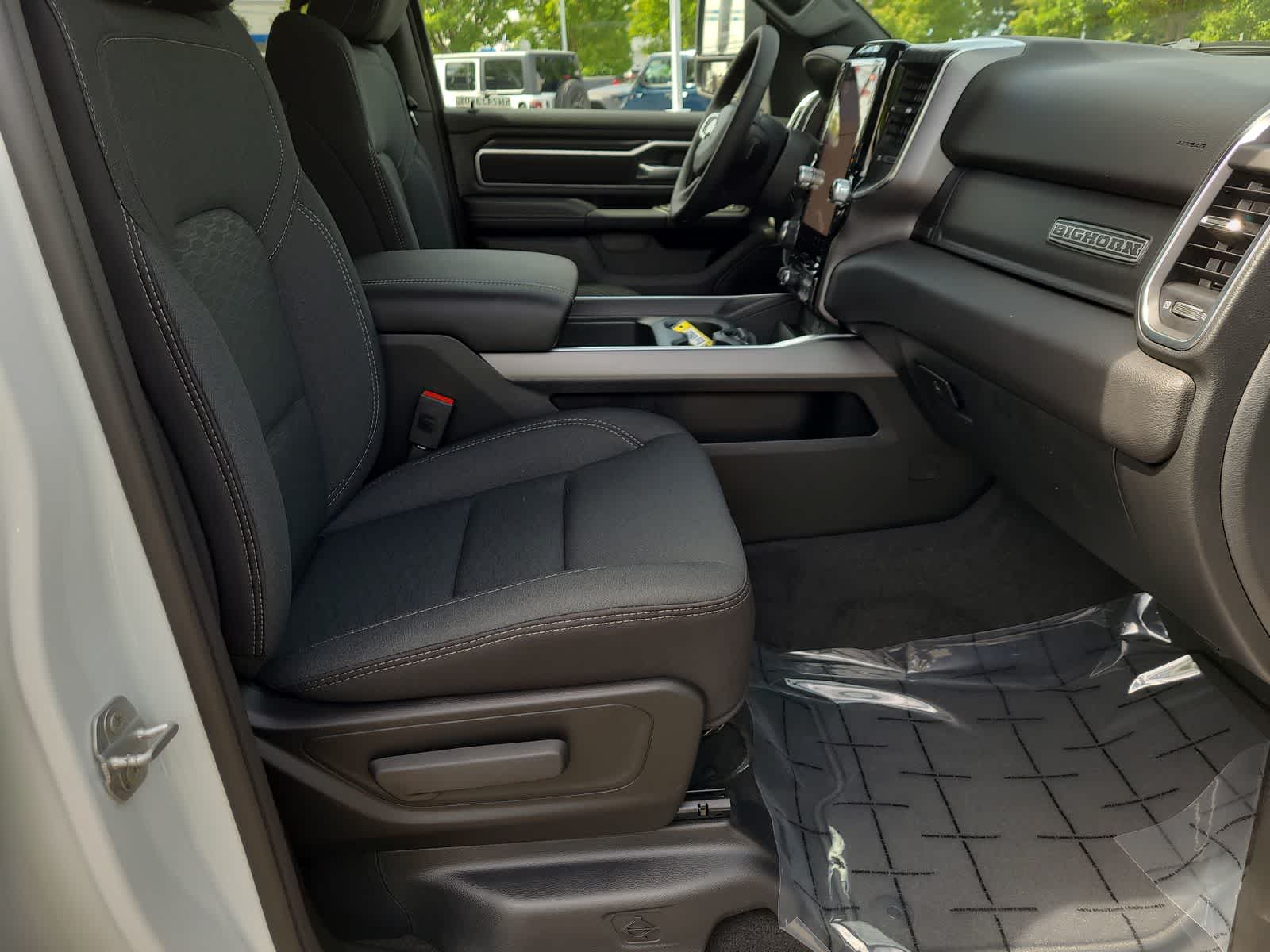 Thumbnail: 2025 RAM 1500 - 22