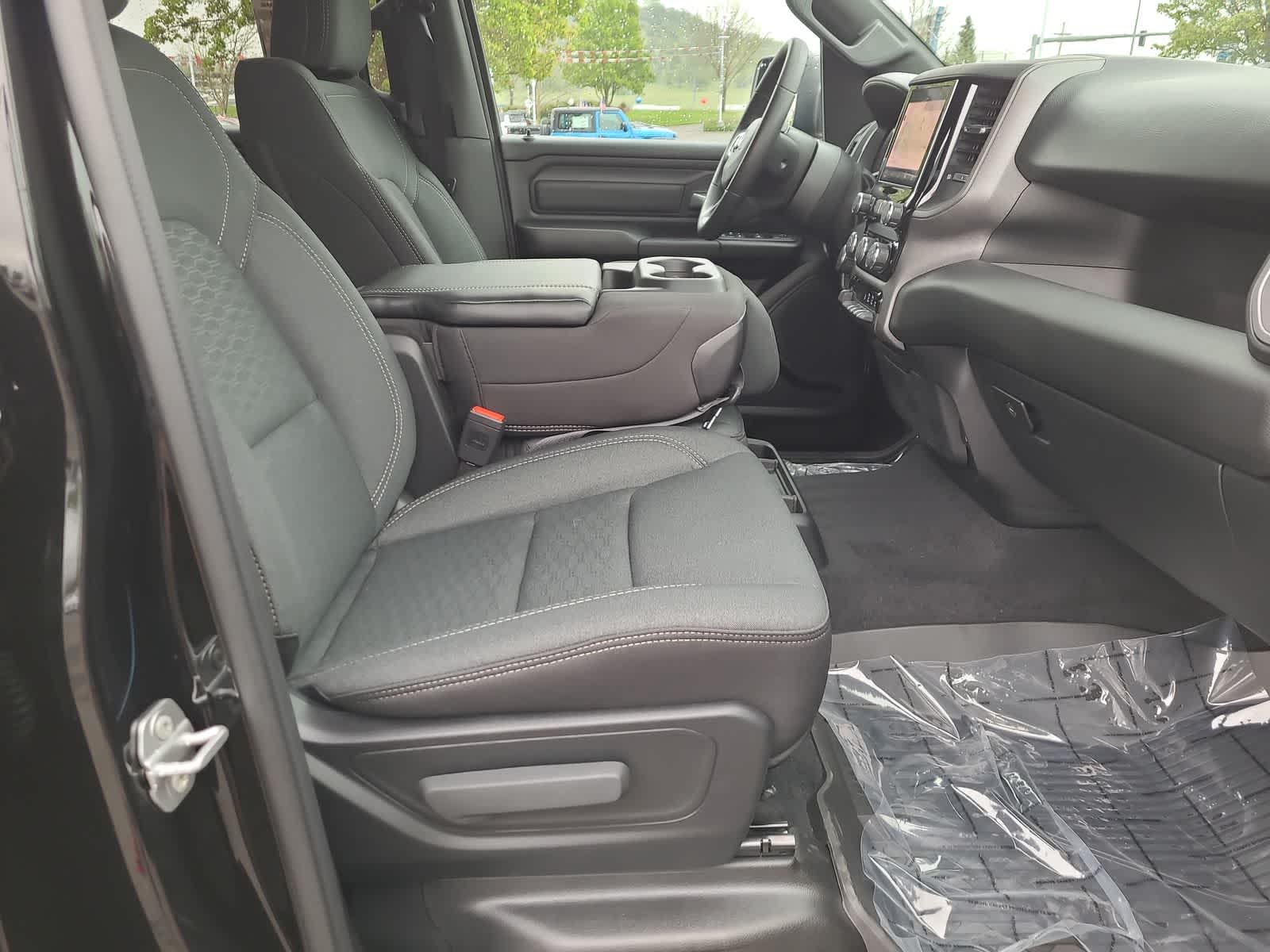 Thumbnail: 2026 RAM 1500 - 22