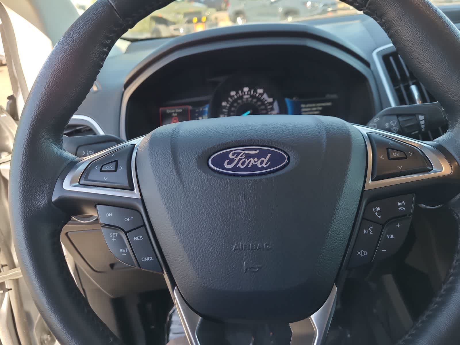 Thumbnail: 2023 Ford Edge - 23