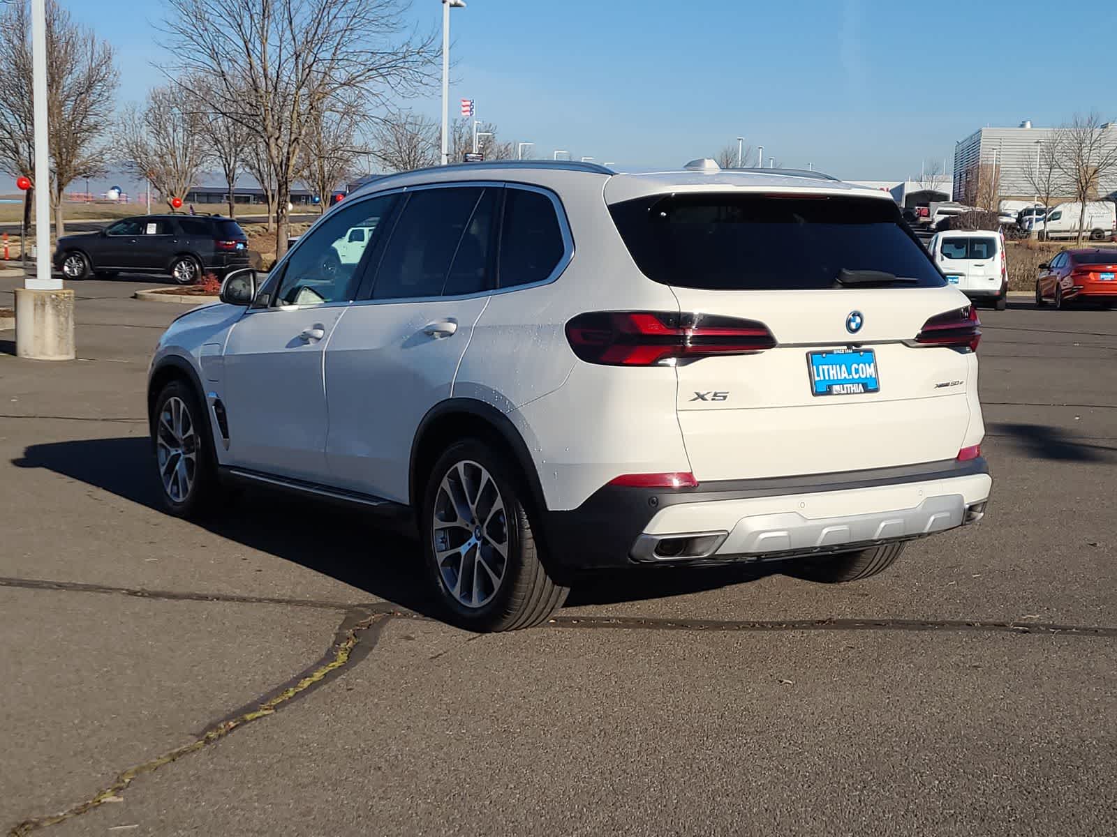 Thumbnail: 2024 BMW X5 - 12