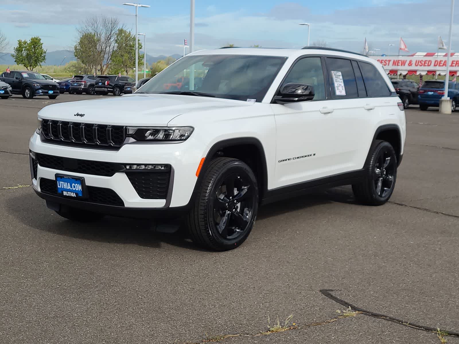 2026 Jeep Grand Cherokee Limited 4x4's photo