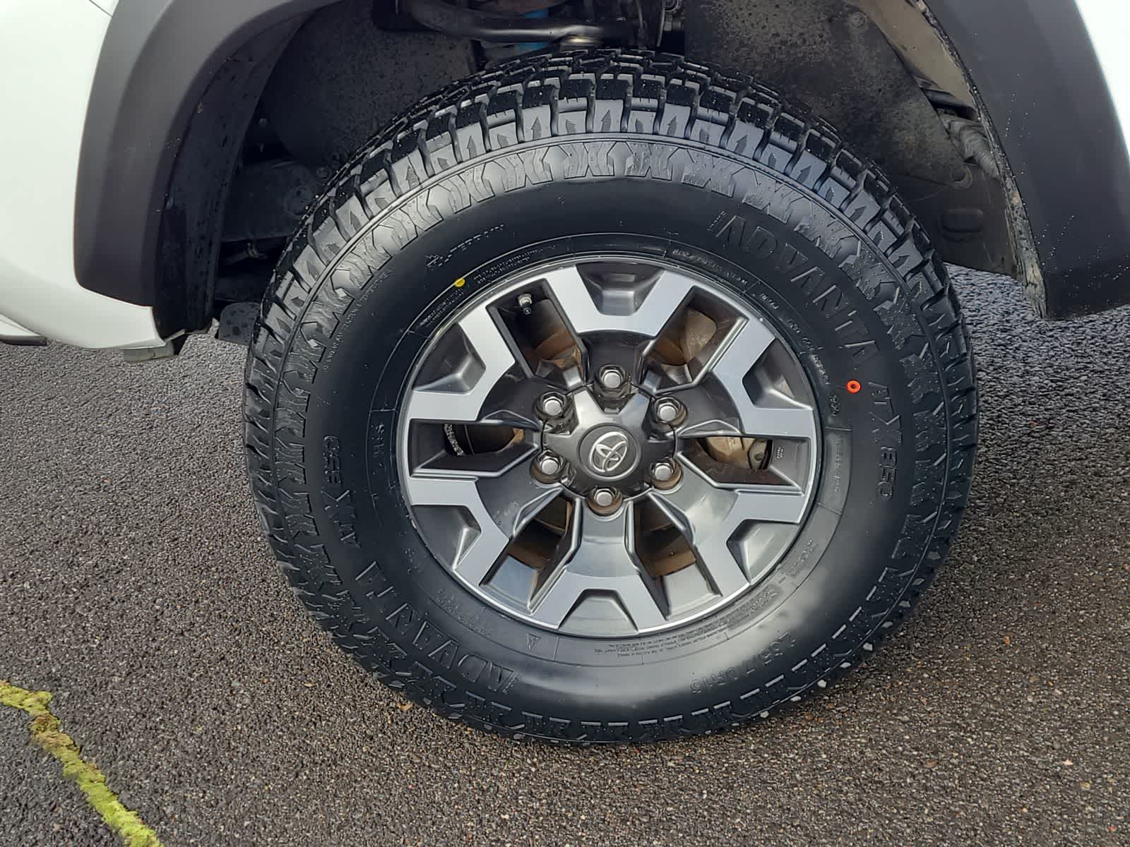 Thumbnail: 2020 Toyota Tacoma - 16