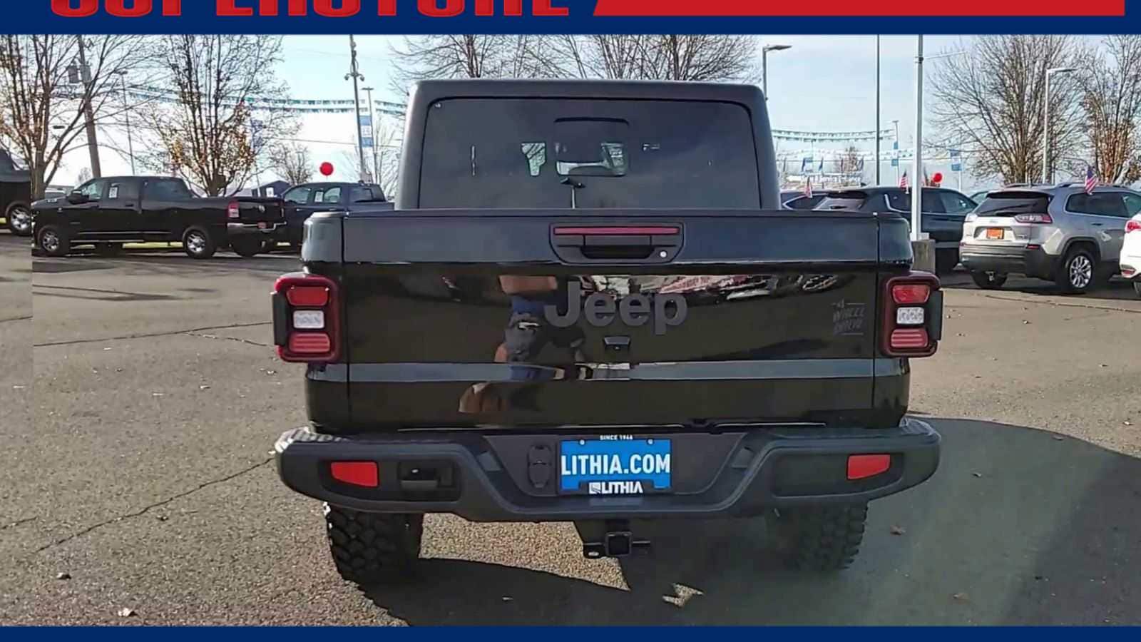 Thumbnail: 2026 Jeep Gladiator - 7
