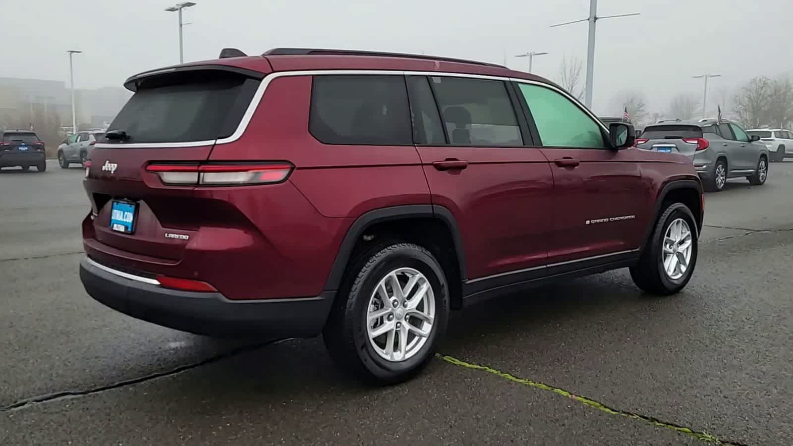 Thumbnail: 2024 Jeep Grand Cherokee L - 8