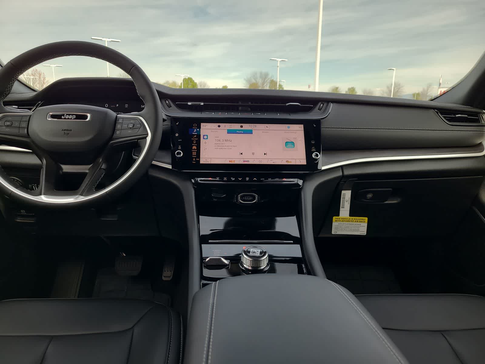 Thumbnail: 2026 Jeep Grand Cherokee - 18