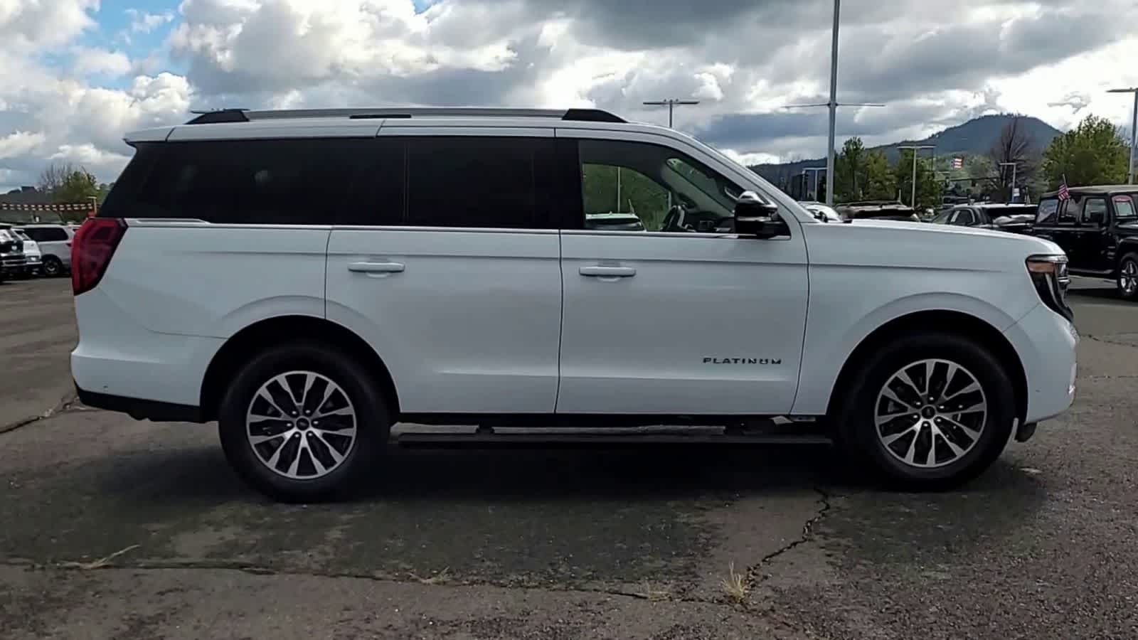 Thumbnail: 2025 Ford Expedition - 10