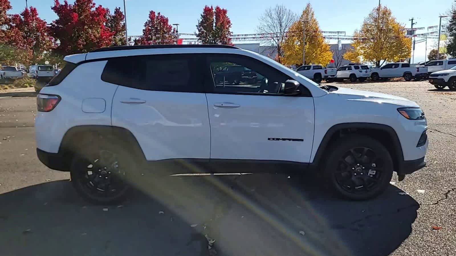 Thumbnail: 2026 Jeep Compass - 9