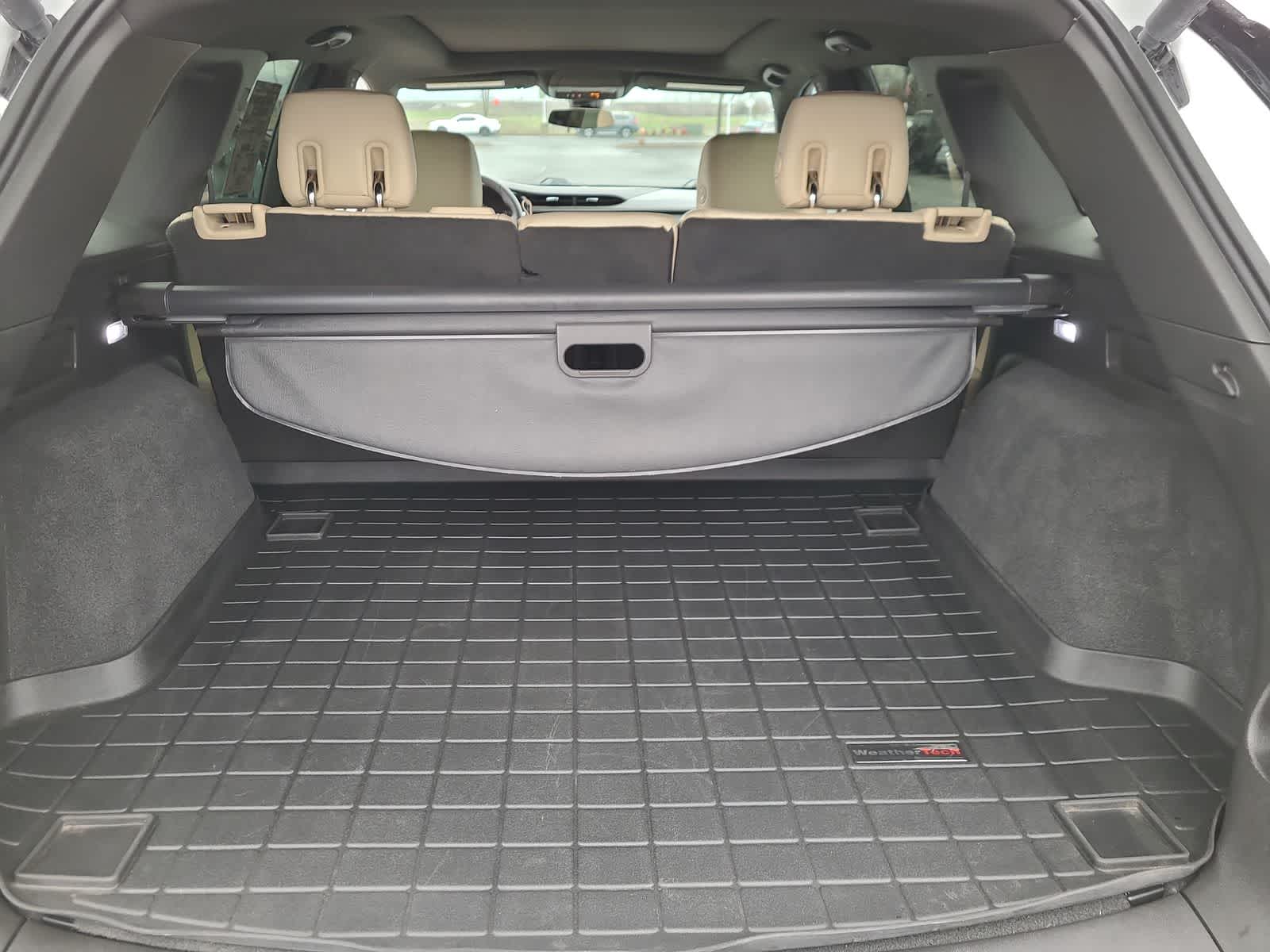 Thumbnail: 2017 Cadillac XT5 - 27