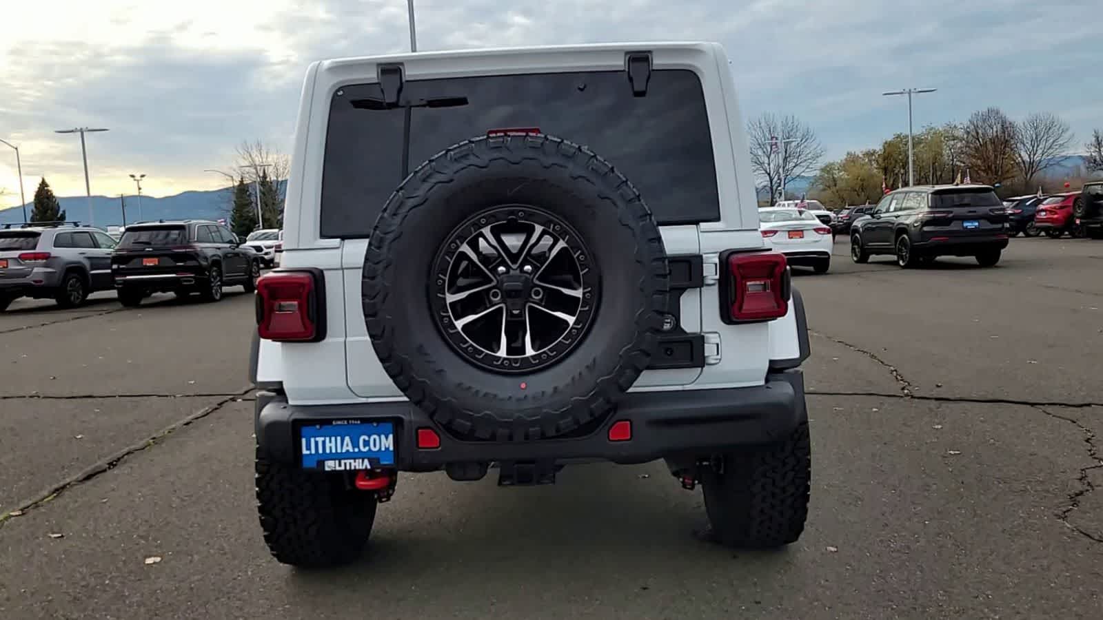 Thumbnail: 2026 Jeep Wrangler - 7