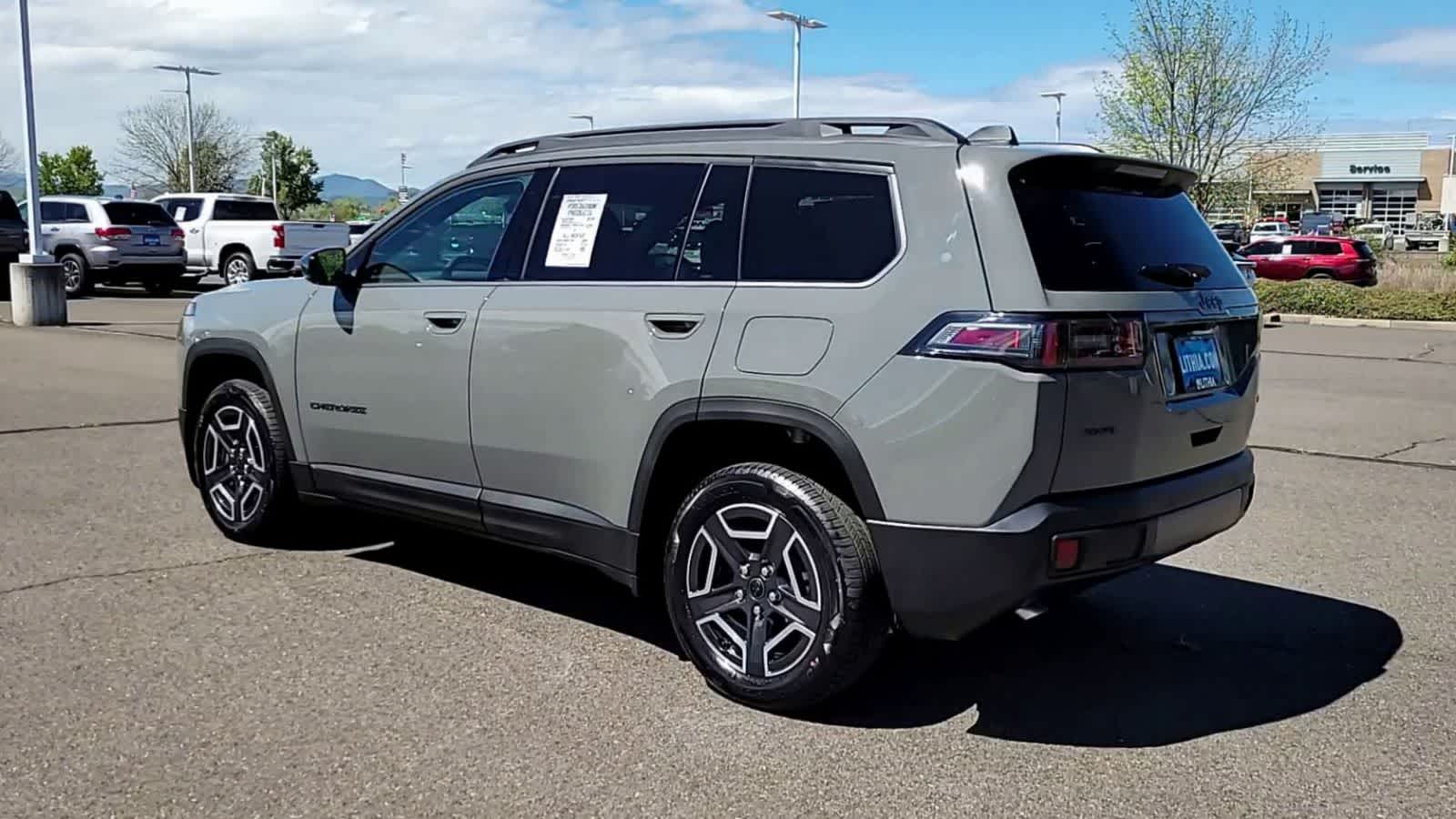 Thumbnail: 2026 Jeep Cherokee - 6