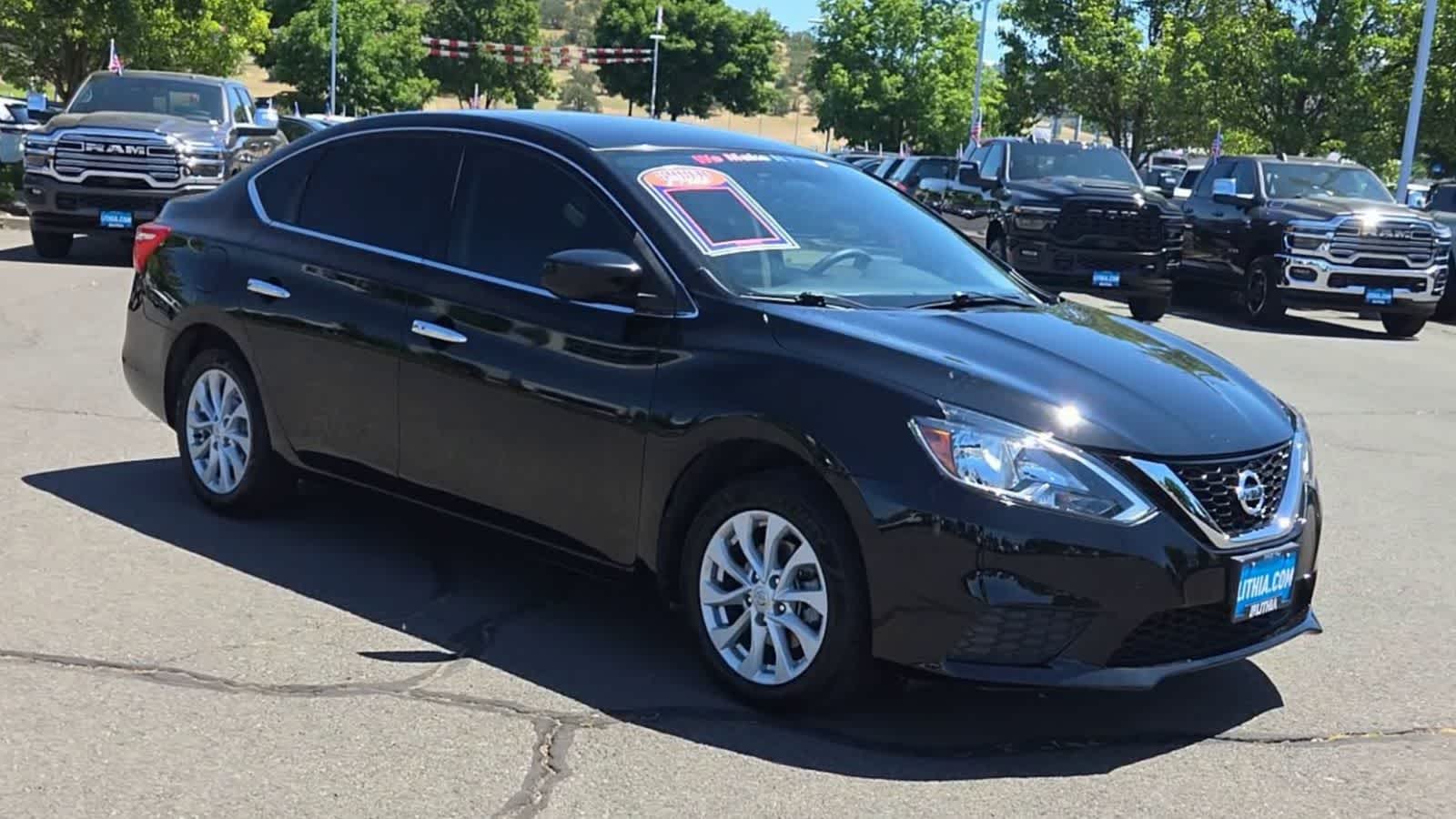 Used 2018 Nissan Sentra SV with VIN 3N1AB7AP2JL636123 for sale in Medford, OR