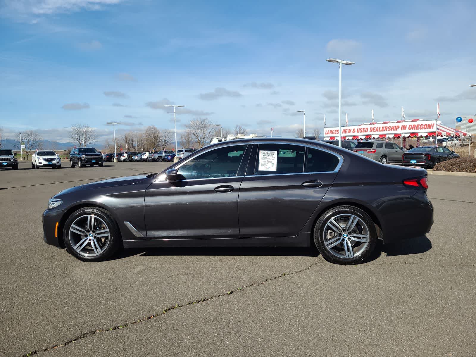 Thumbnail: 2022 BMW 5 Series - 11