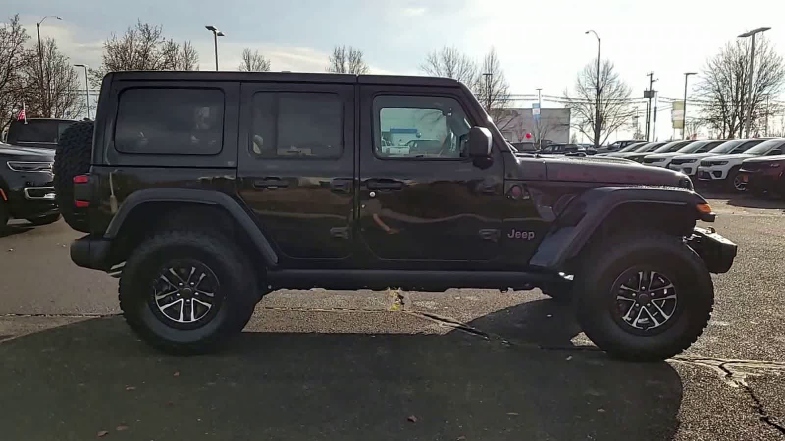 Thumbnail: 2026 Jeep Wrangler - 9