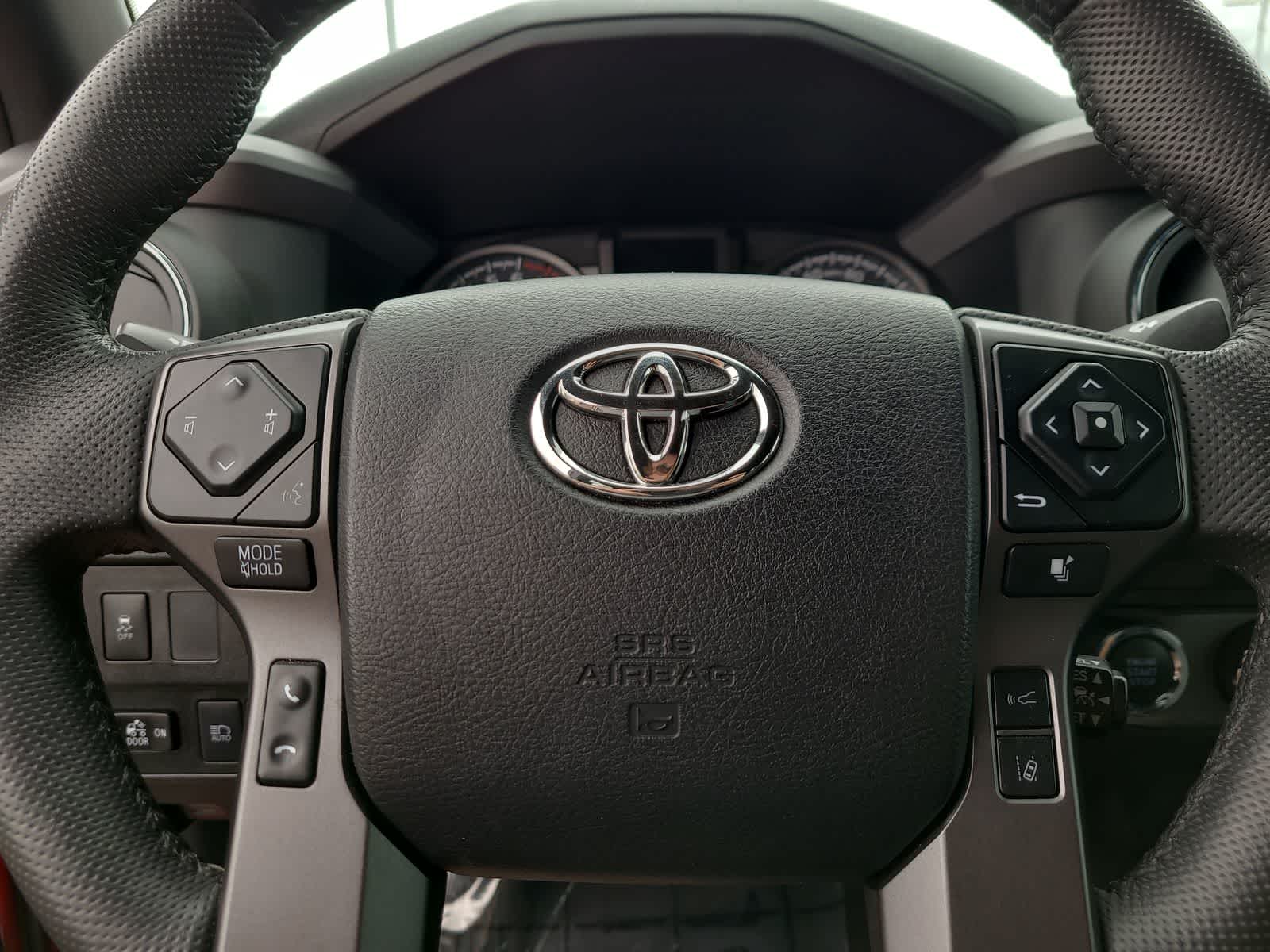 Thumbnail: 2022 Toyota Tacoma - 23