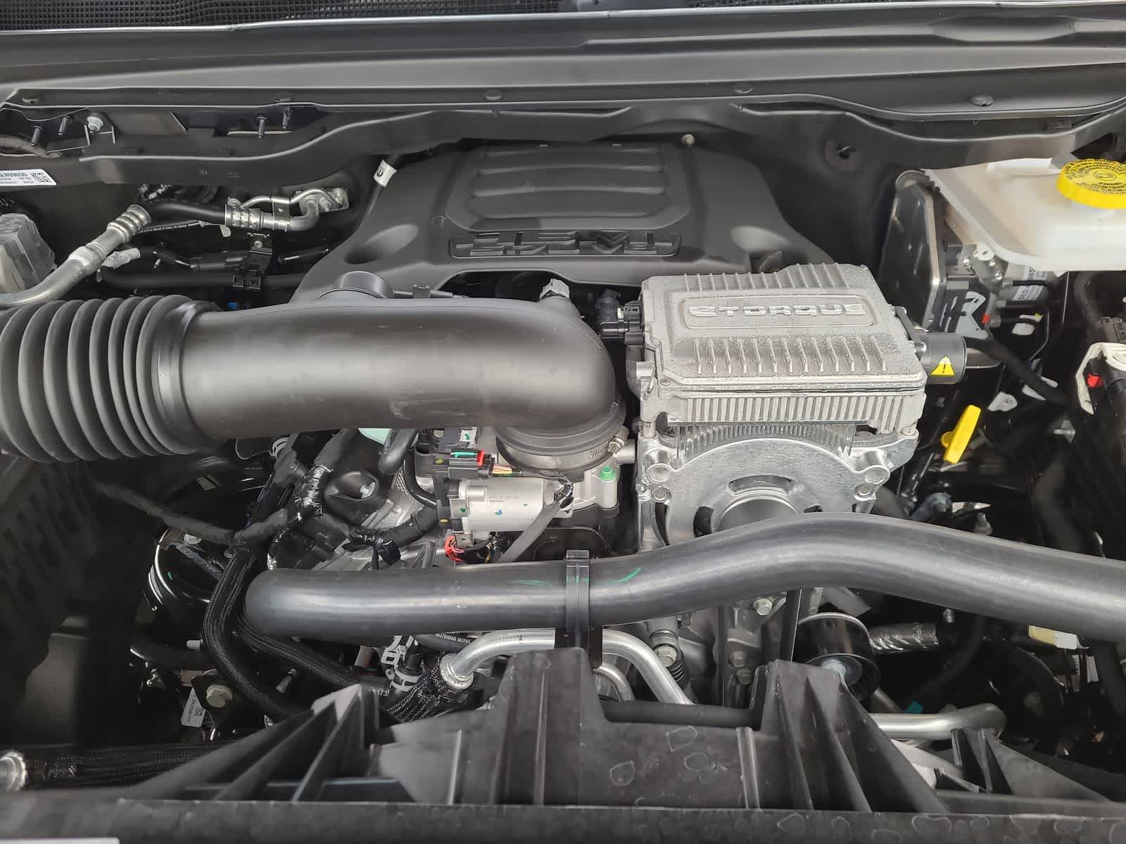 Thumbnail: 2026 RAM 1500 - 17