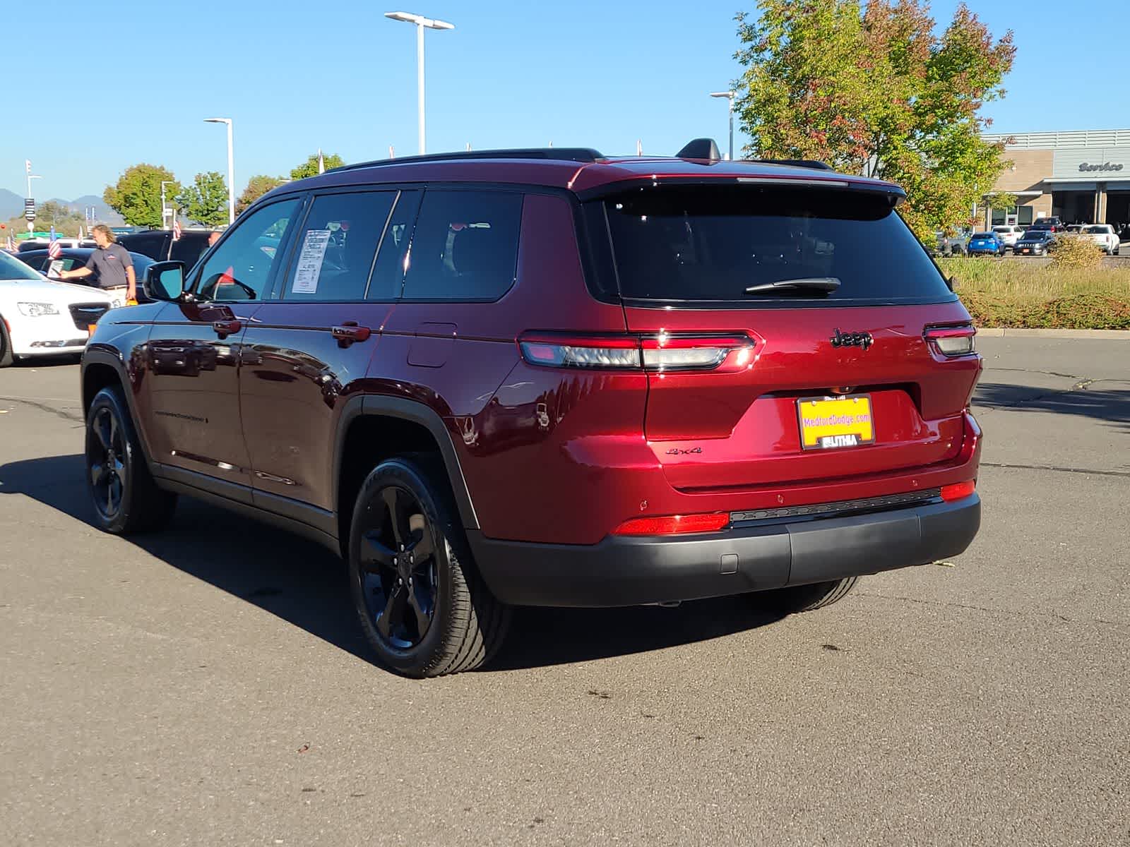 Thumbnail: 2025 Jeep Grand Cherokee - 12