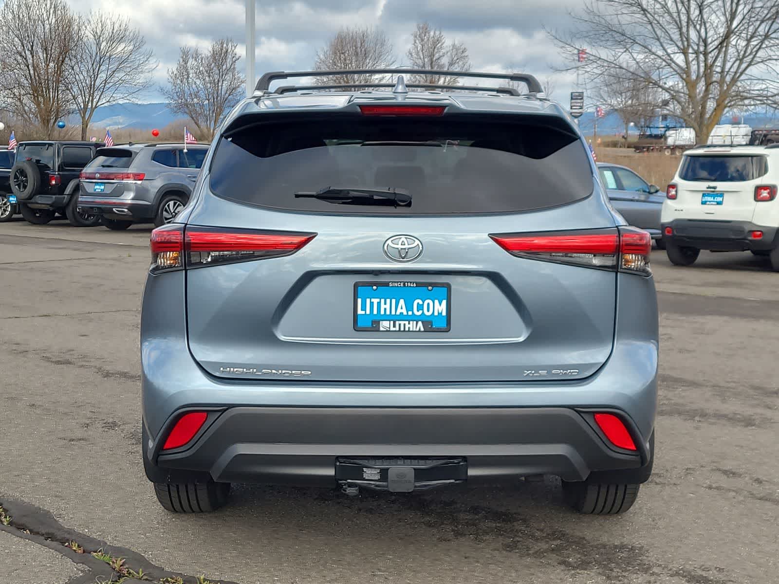 Thumbnail: 2022 Toyota Highlander - 13